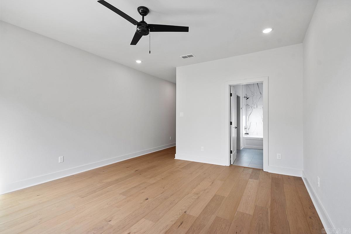 CHENAL VALLEY ABINGTON COURT - Residential