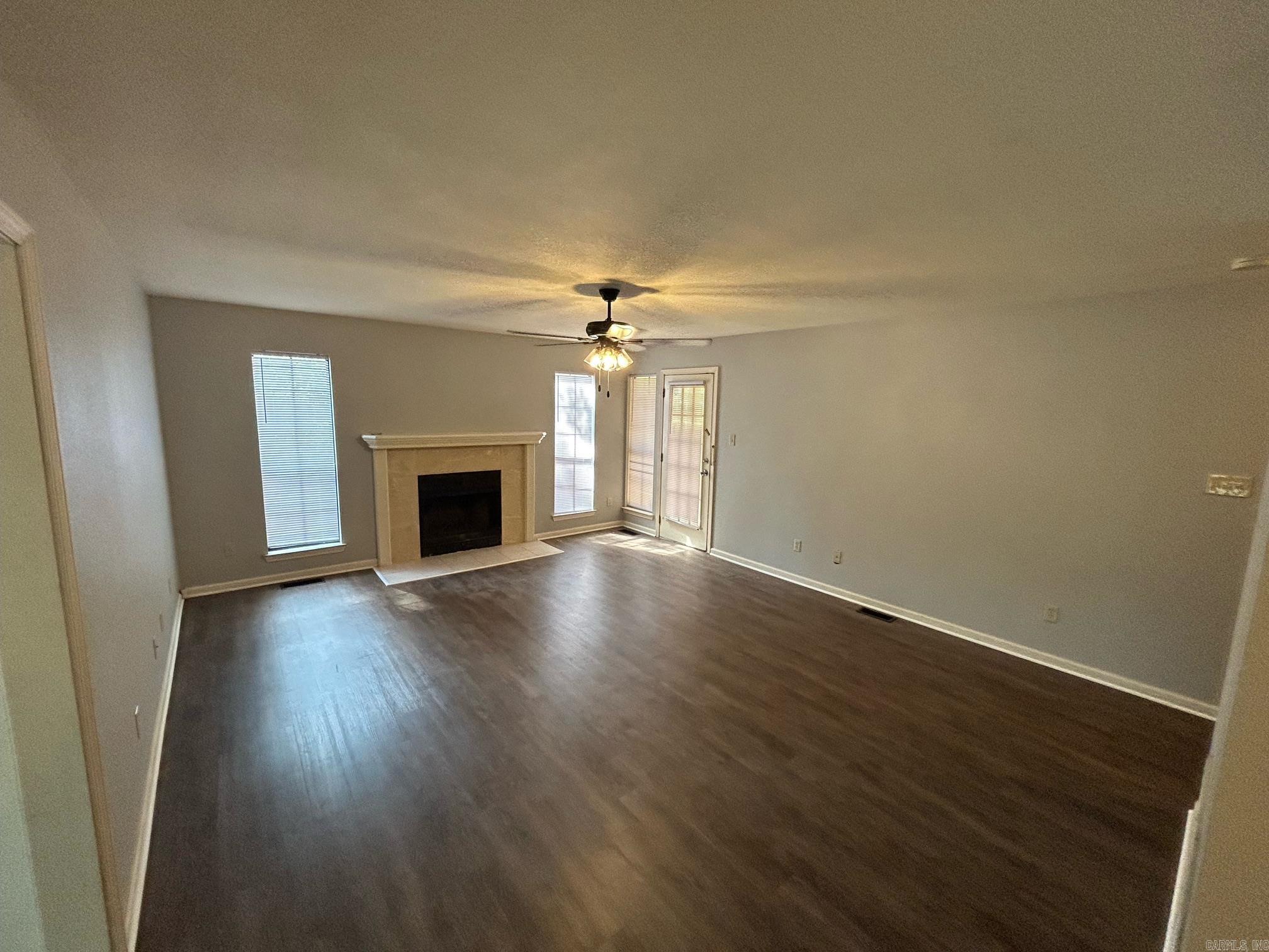 Rolling Oaks - Residential Lease