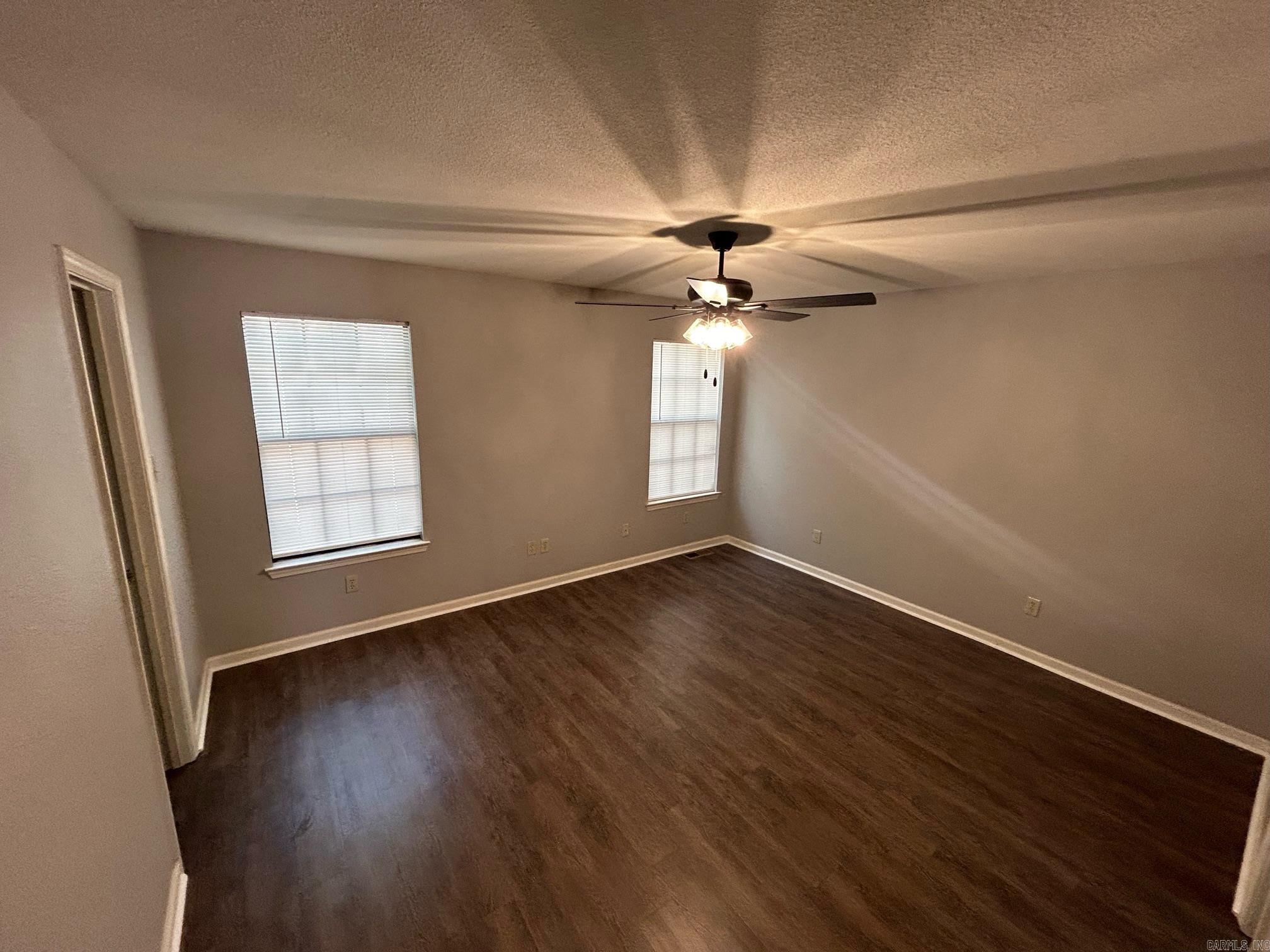 Rolling Oaks - Residential Lease