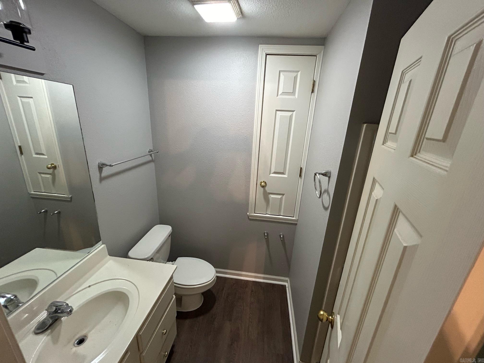 Rolling Oaks - Residential Lease