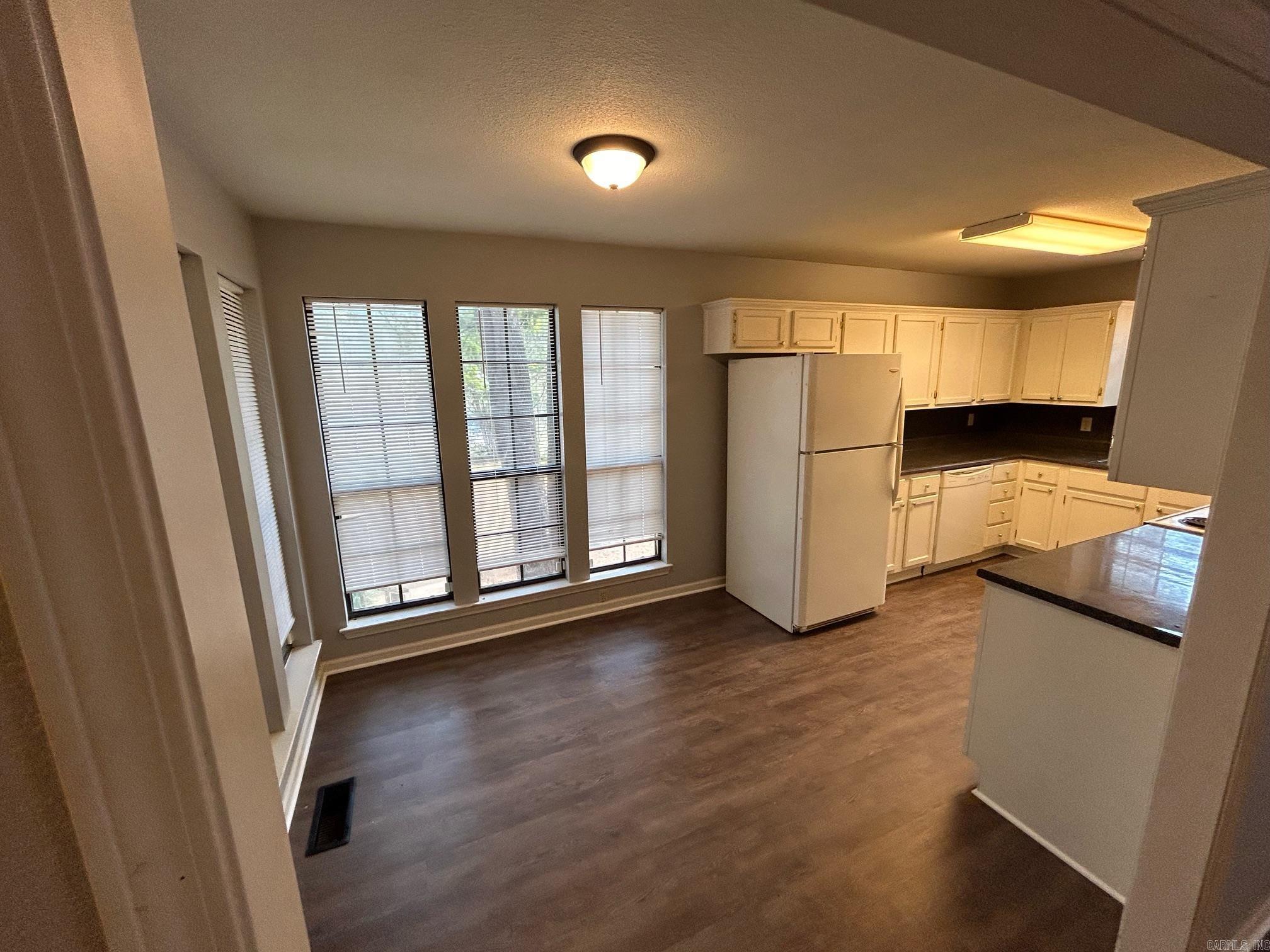 Rolling Oaks - Residential Lease