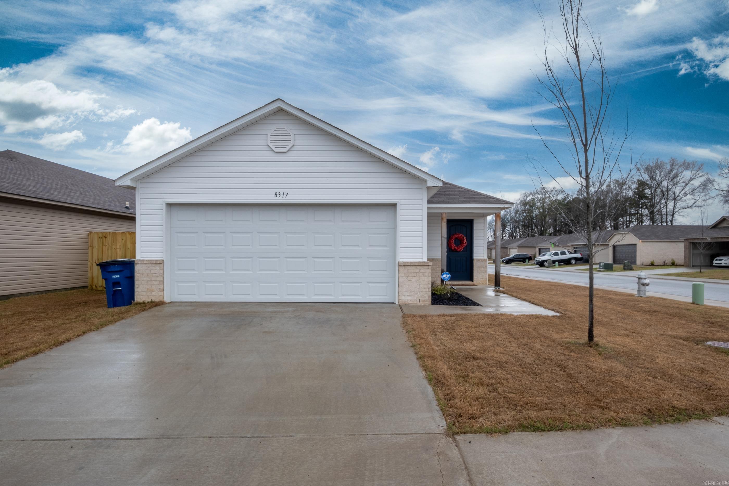 WHITE OAK CROSSING - Residential