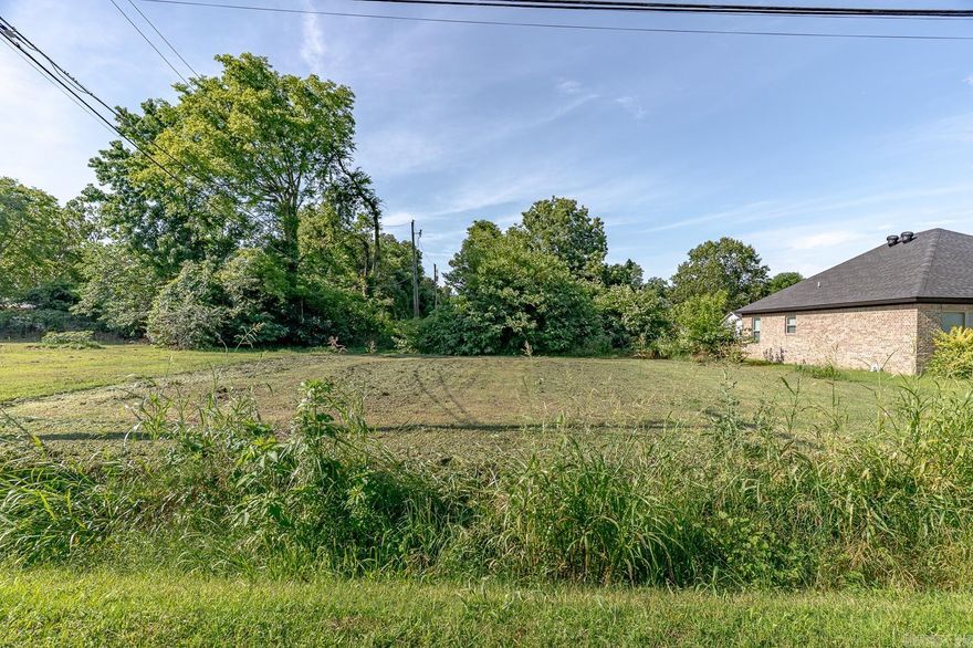 Located in Trumann, this 0.15+\- acre vacant lot on E Speedway is the perfect spot to bring your vision to life. Surrounded by newly constructed homes and situated within the Trumann School District, this property offers a great opportunity for builders or future homeowners. Utilities nearby and ready for development, call your favorite agent to show today!