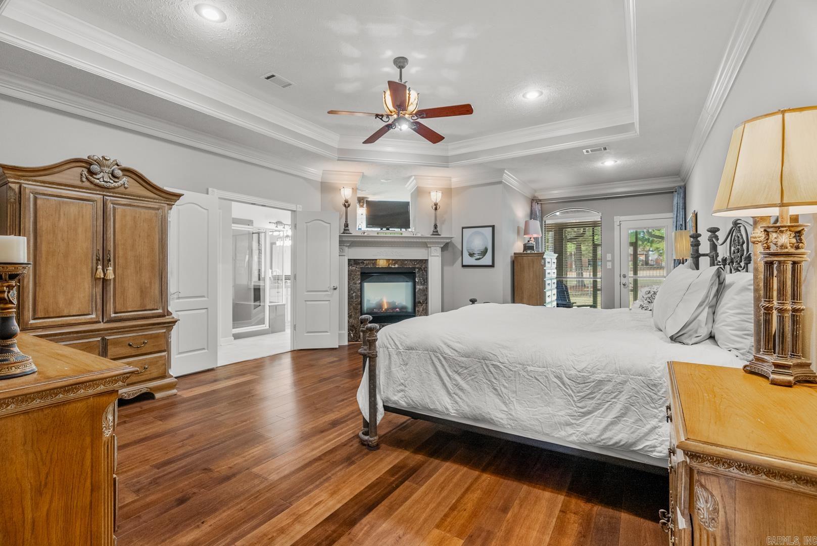 Nob Hill - Residential