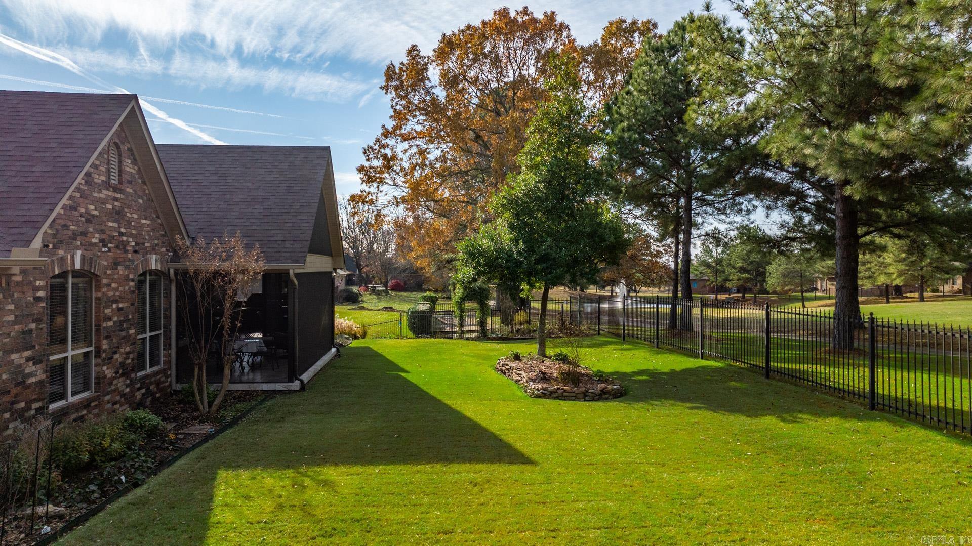 Nob Hill - Residential