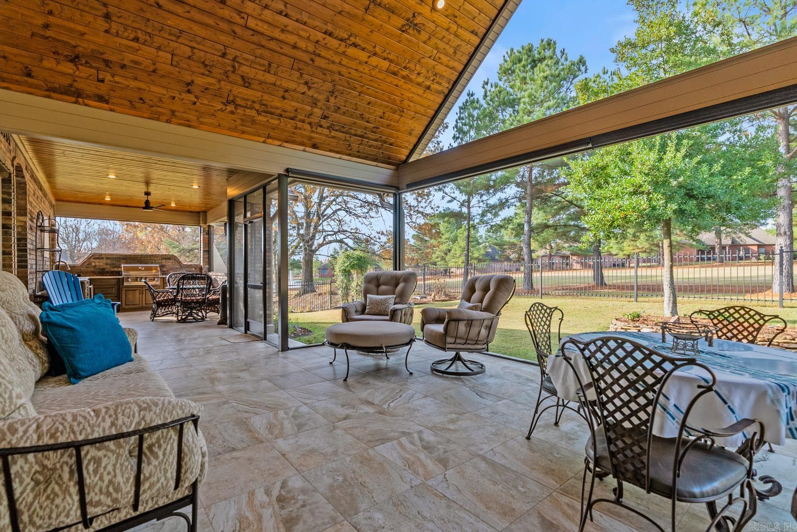 Nob Hill - Residential