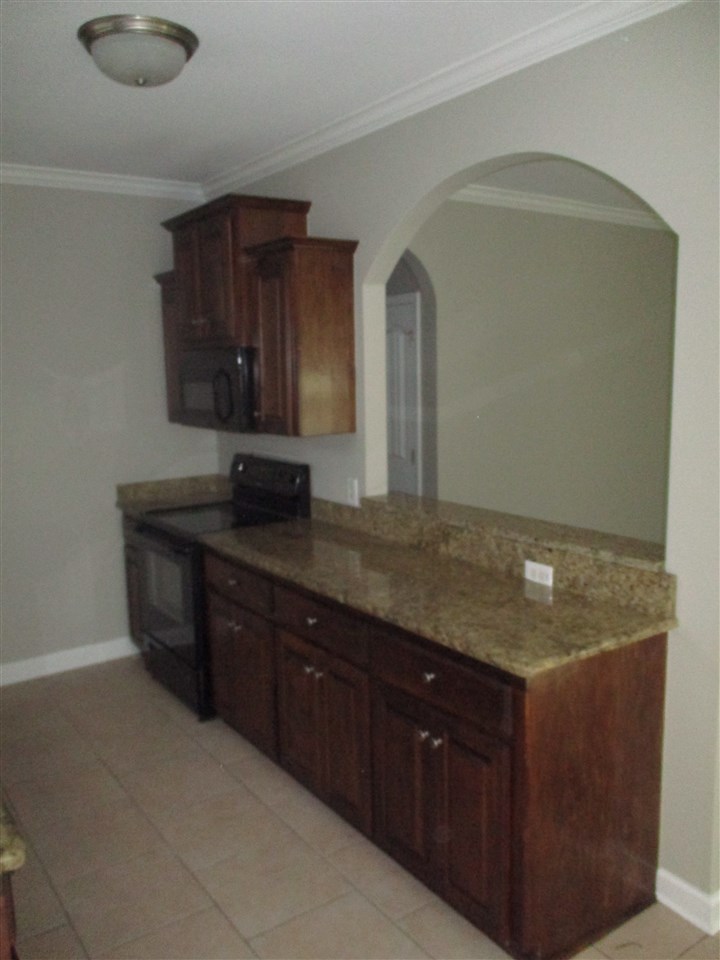 Royal Oaks - Residential Lease