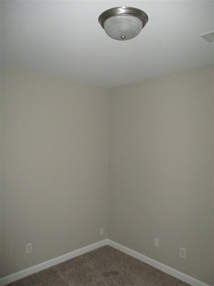 Royal Oaks - Residential Lease