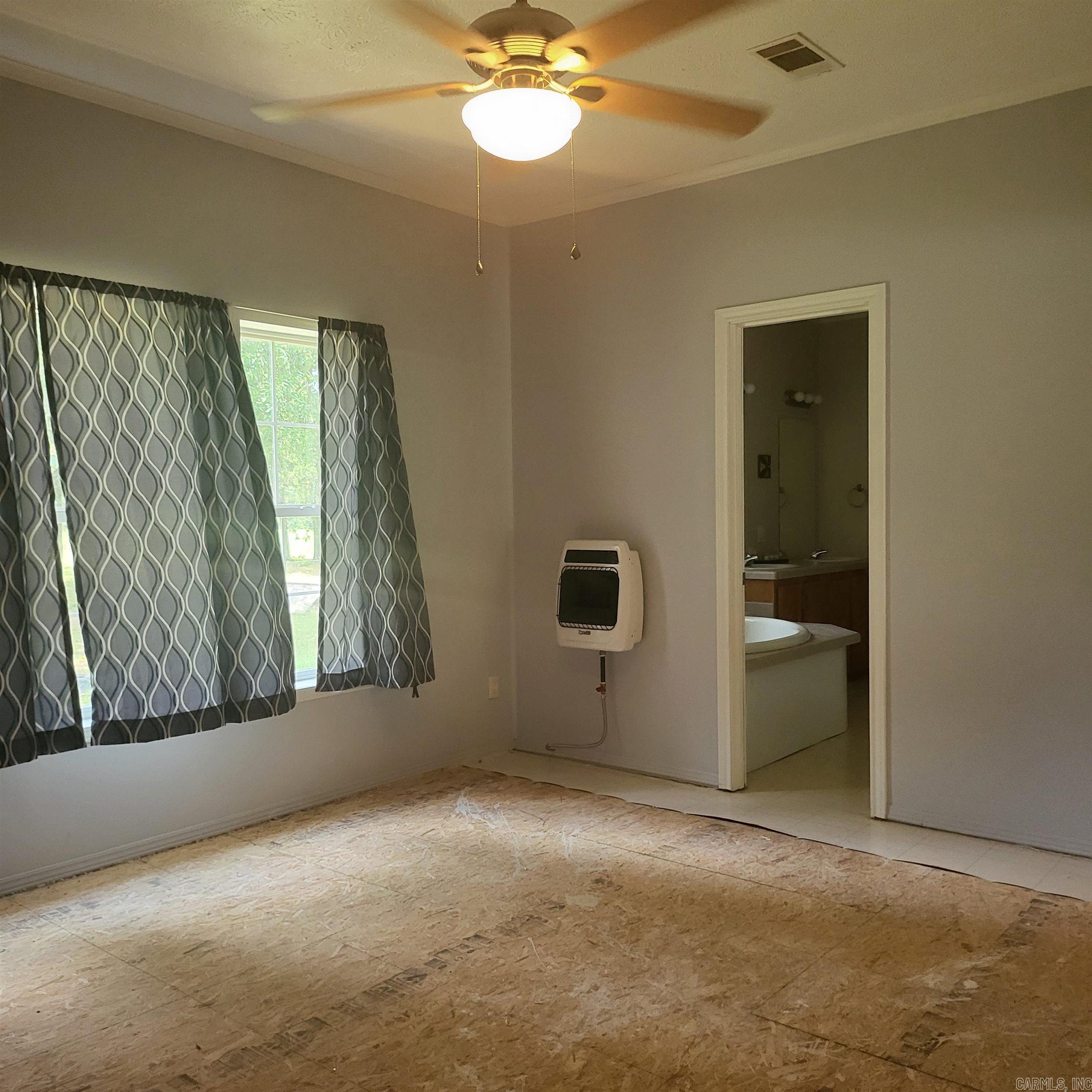 UNPLATTED ACREAGE - Residential