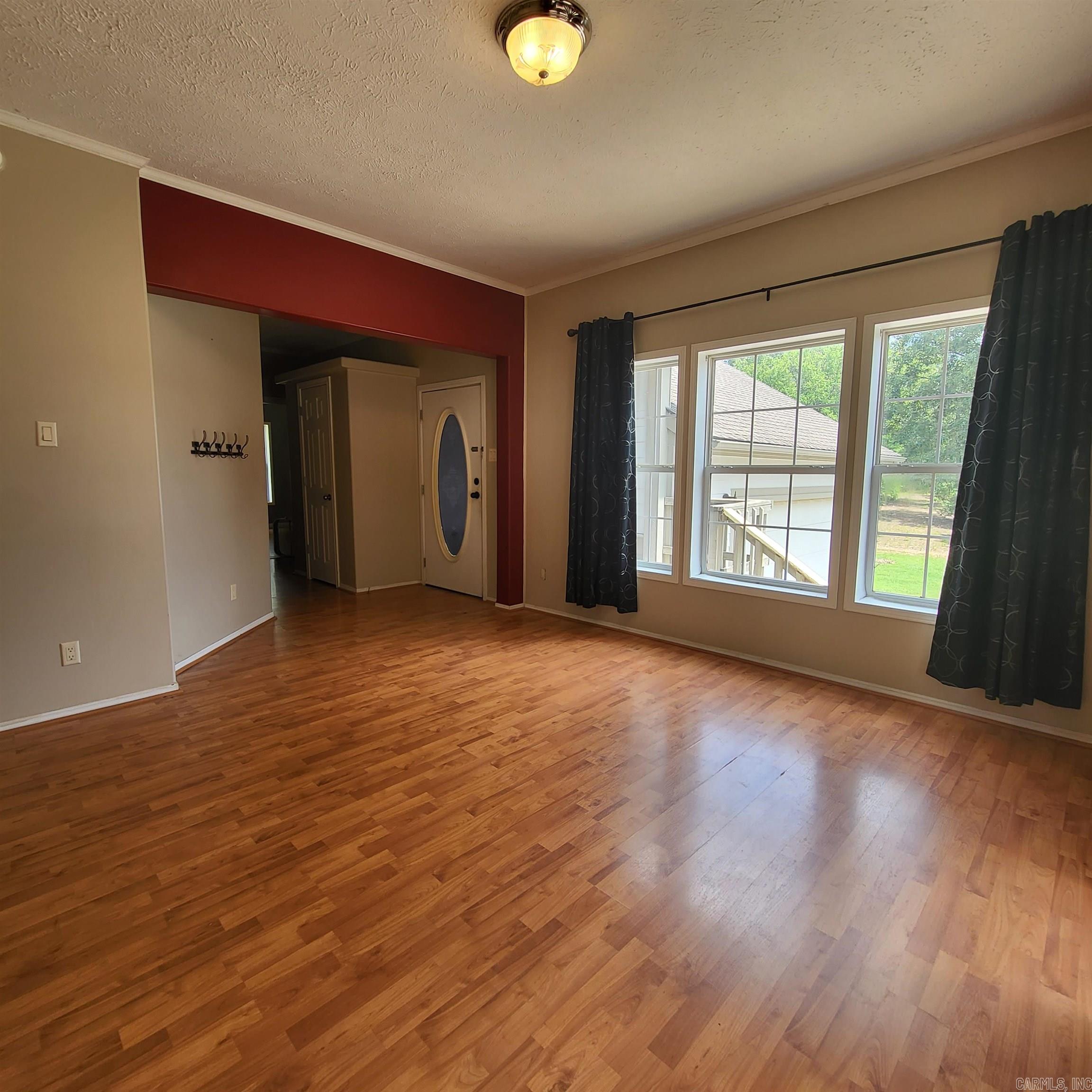 UNPLATTED ACREAGE - Residential