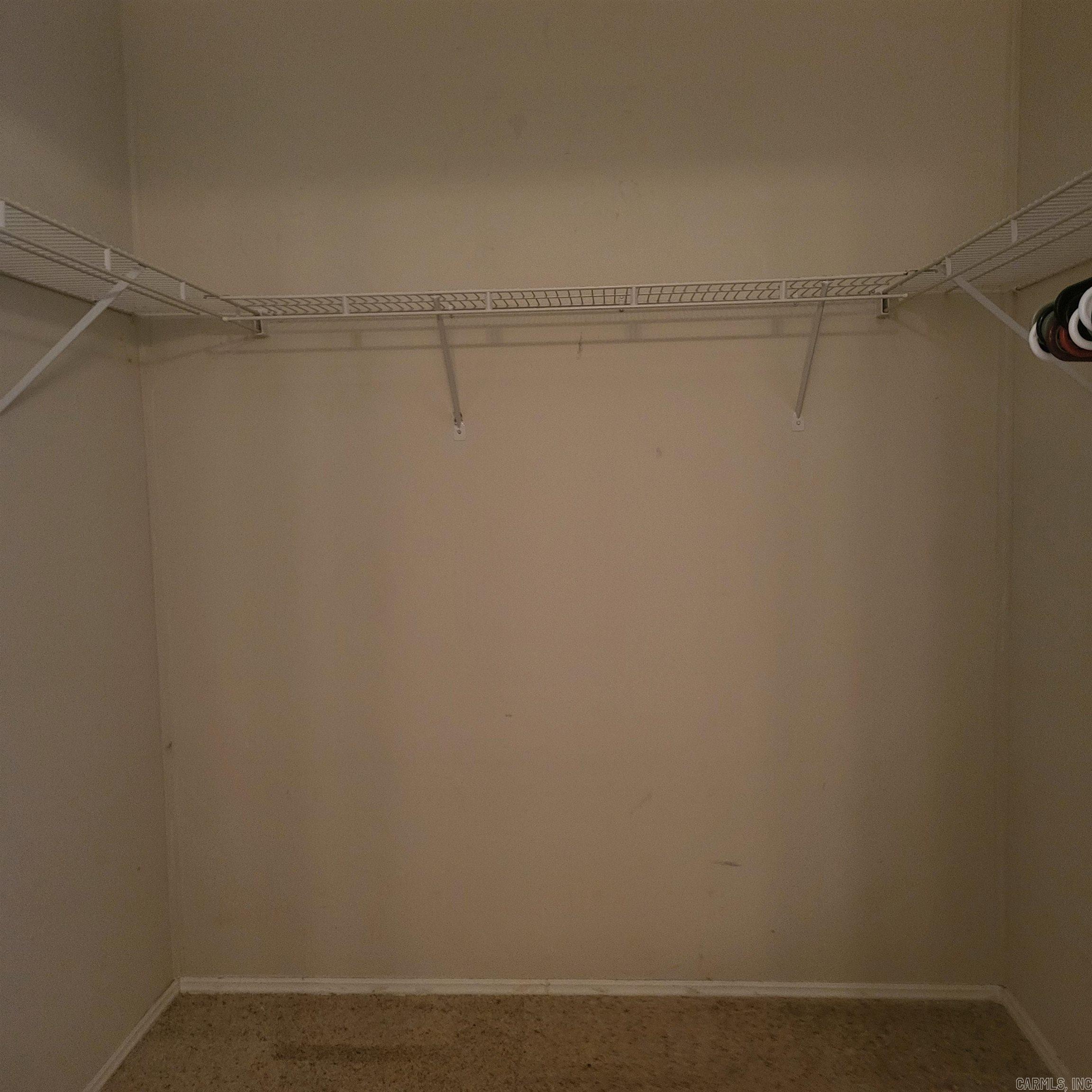 UNPLATTED ACREAGE - Residential