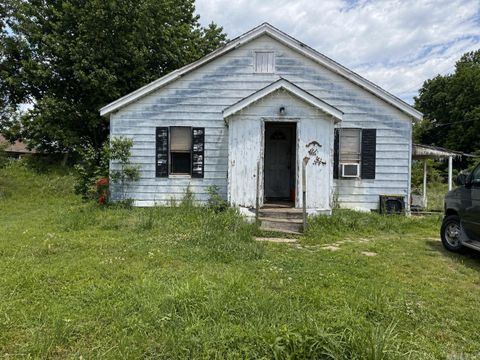 Photo of 204 N Wilson ST, Harrisburg, AR 72432 (MLS # 26017144)