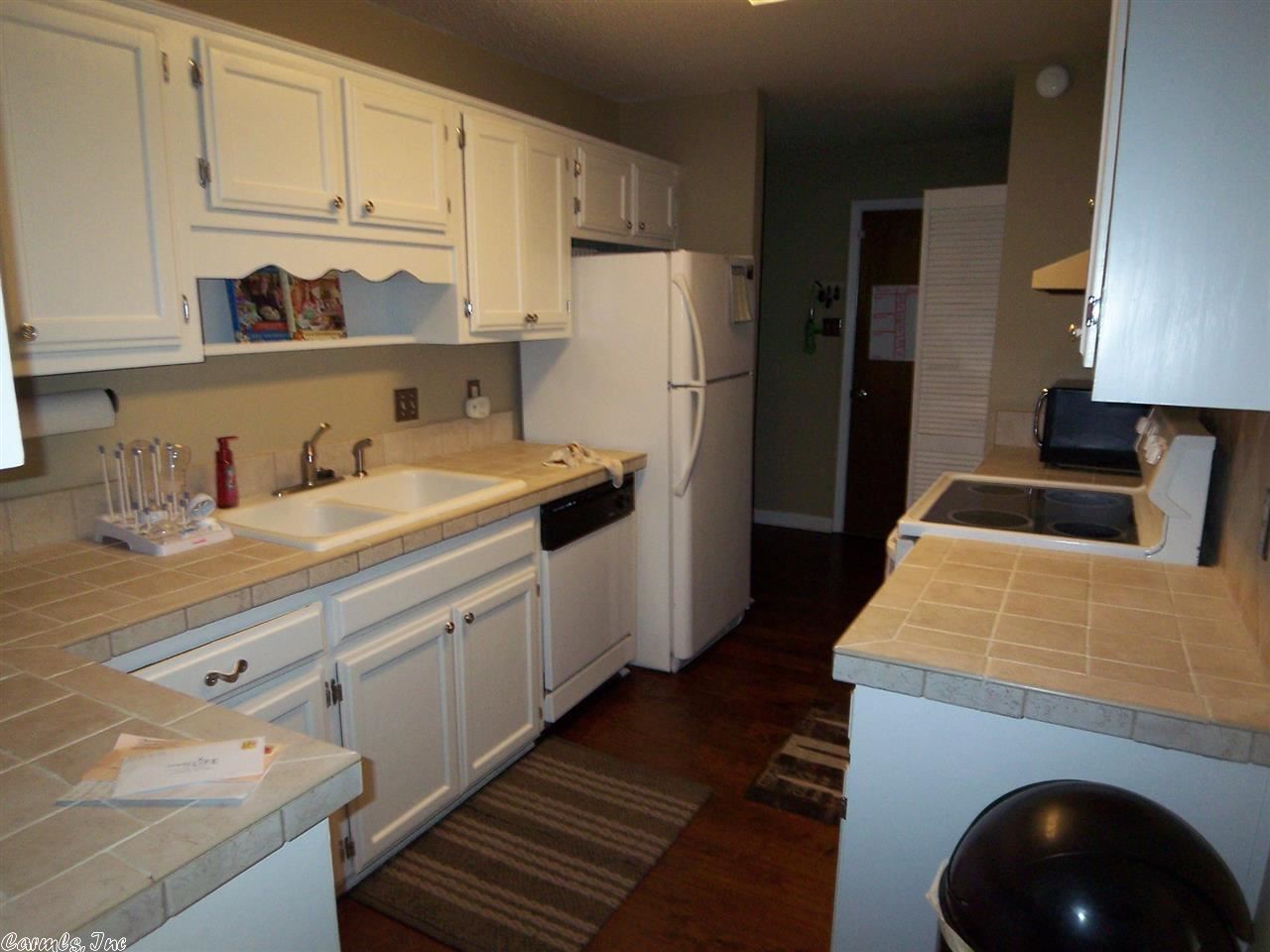 PARKWAY PLACE - Residential