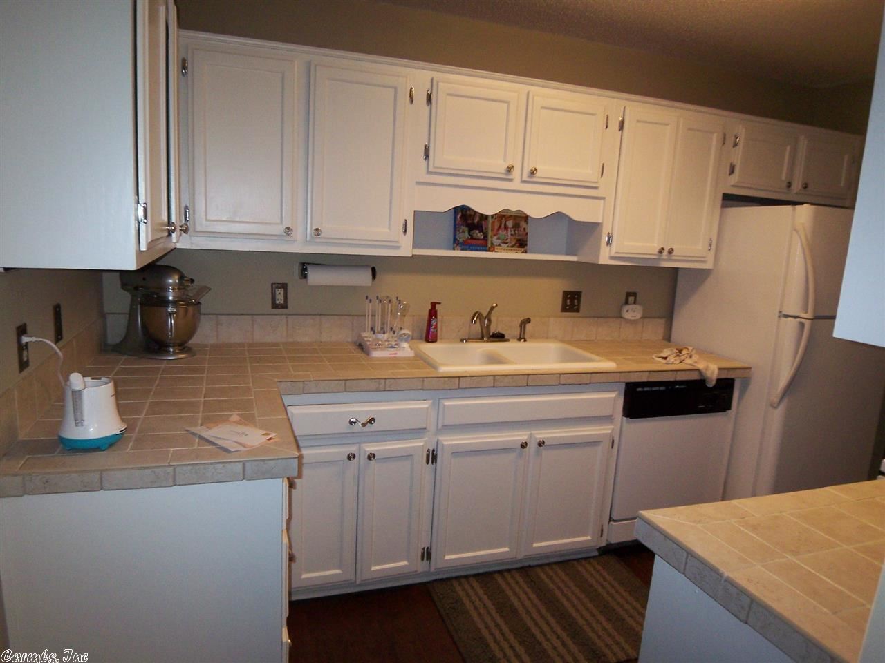 PARKWAY PLACE - Residential