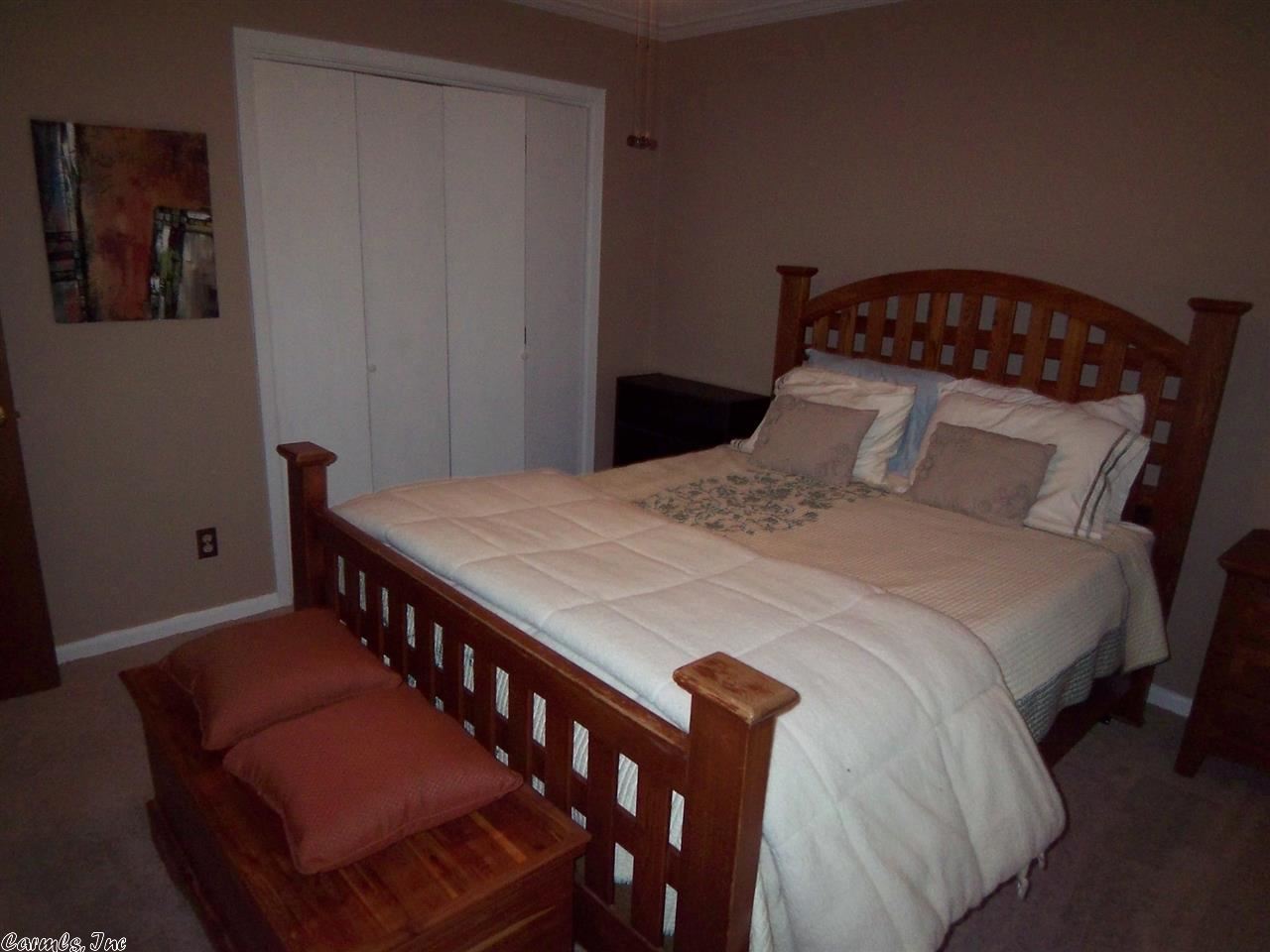 PARKWAY PLACE - Residential