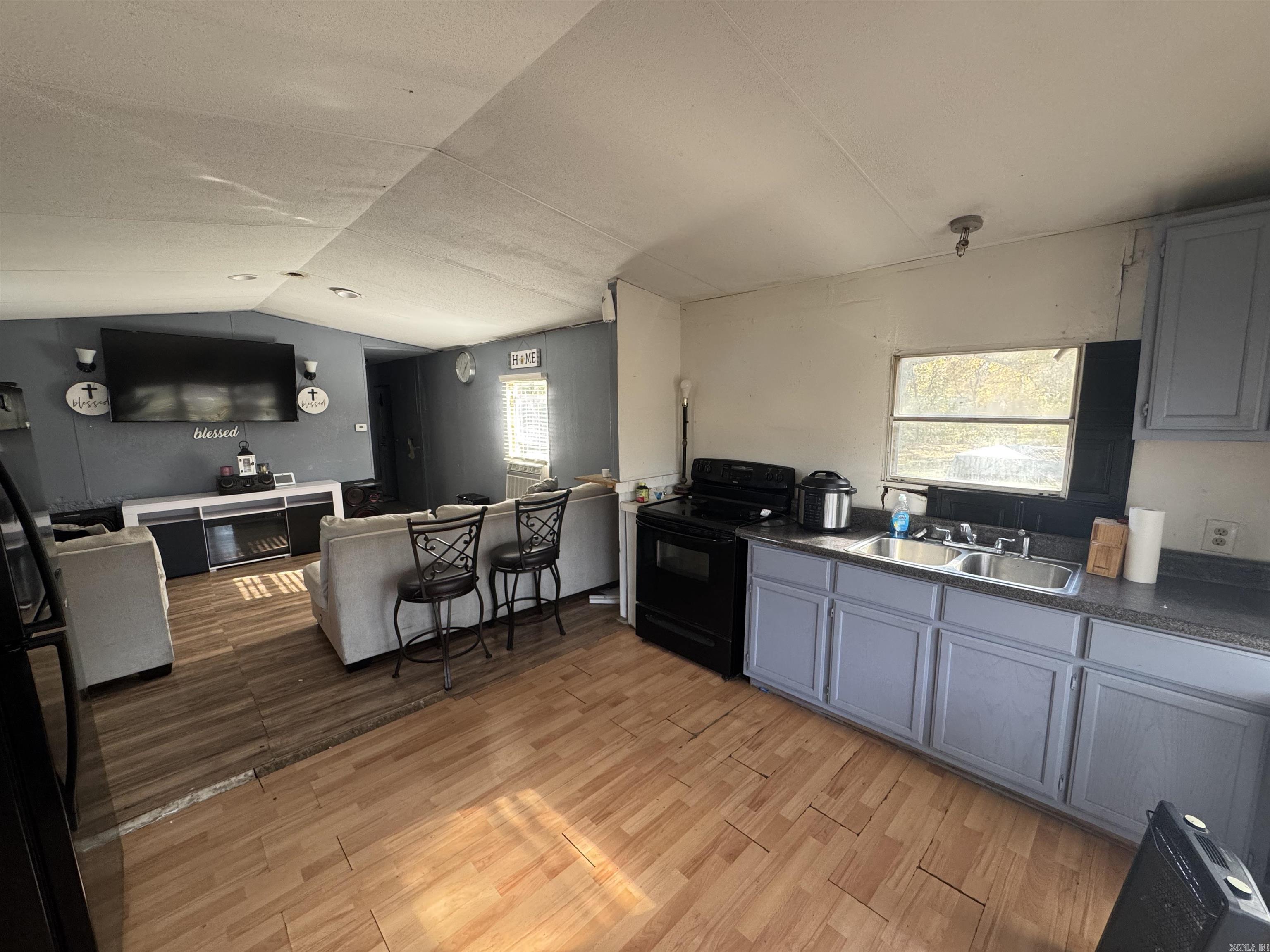 Henson - Residential