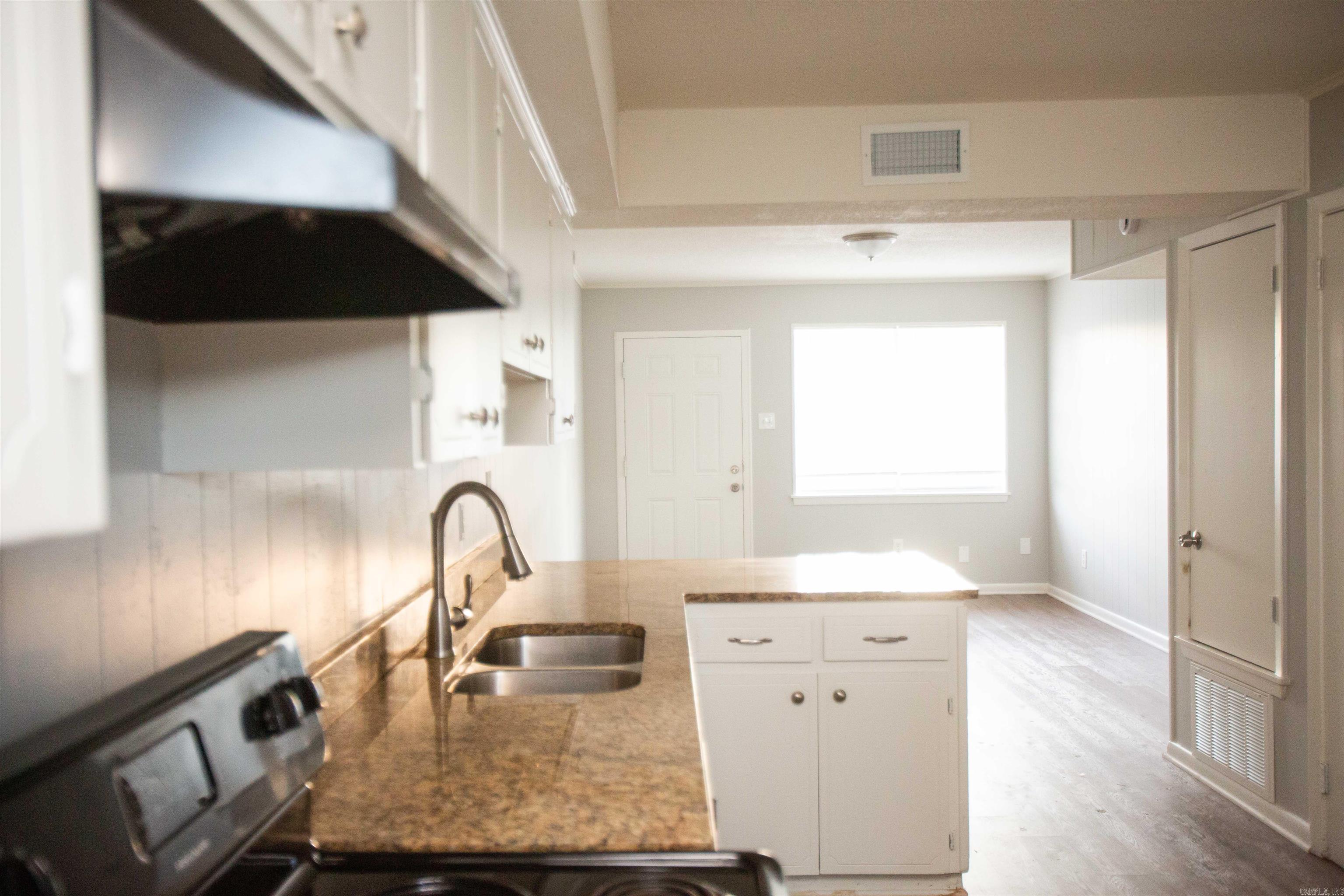 Burns Park - Residential Lease