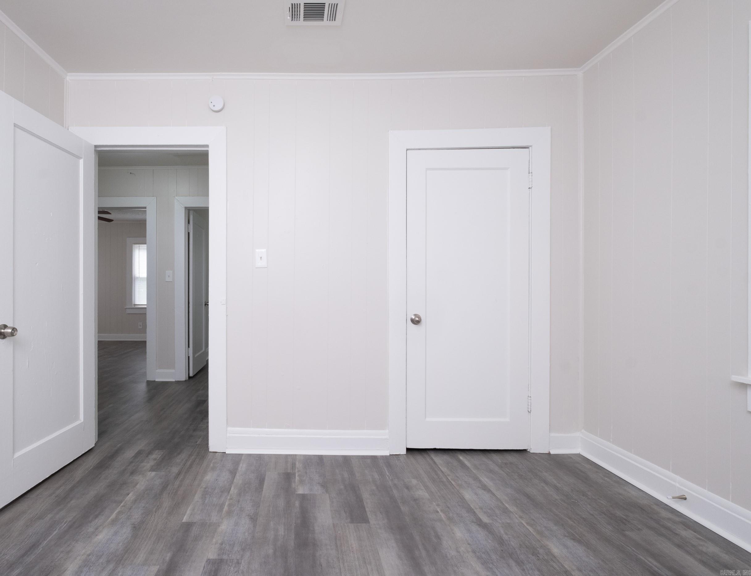 DOWDY & TERRY - Residential