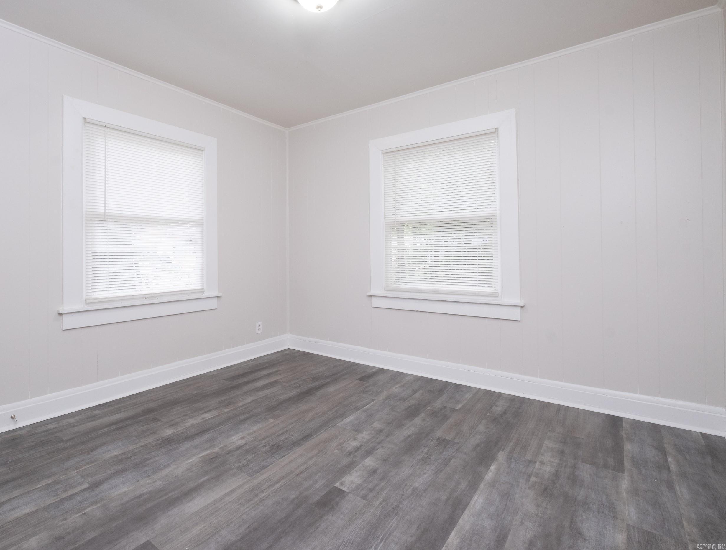 DOWDY & TERRY - Residential