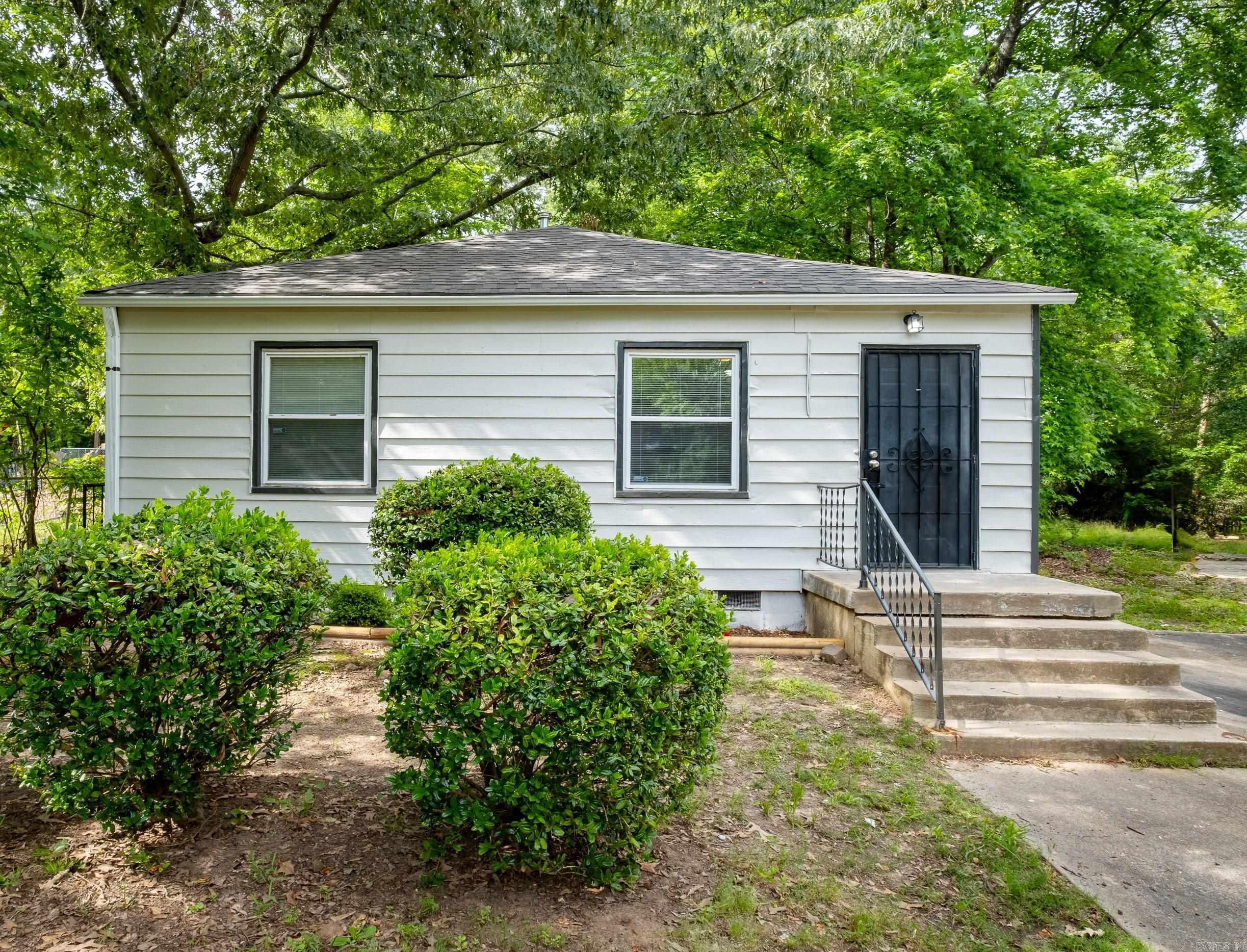 DOWDY & TERRY - Residential