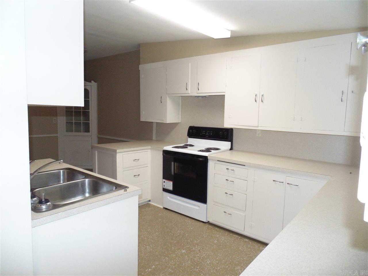 McHenry 2nd - Residential Income