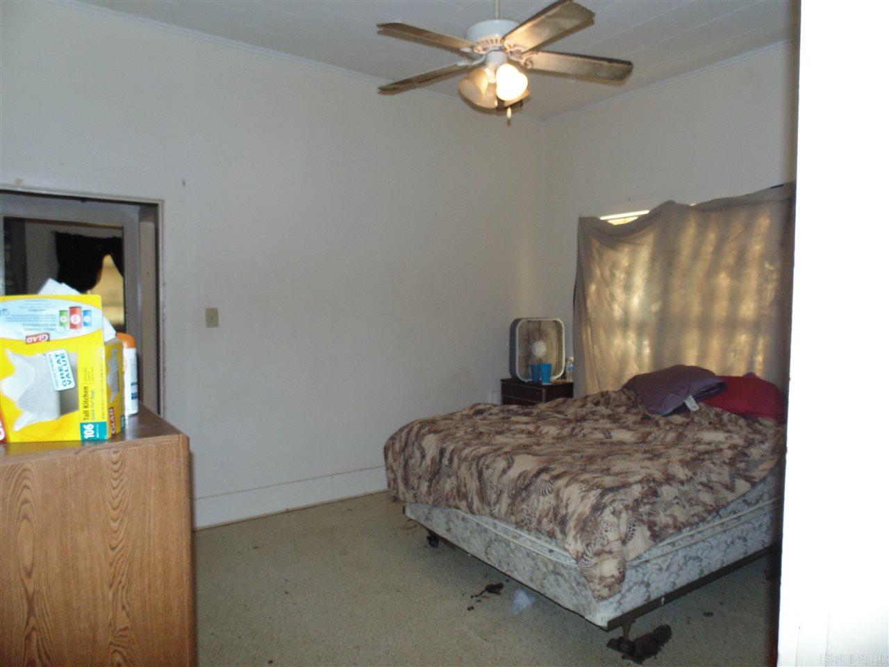 McHenry 2nd - Residential Income