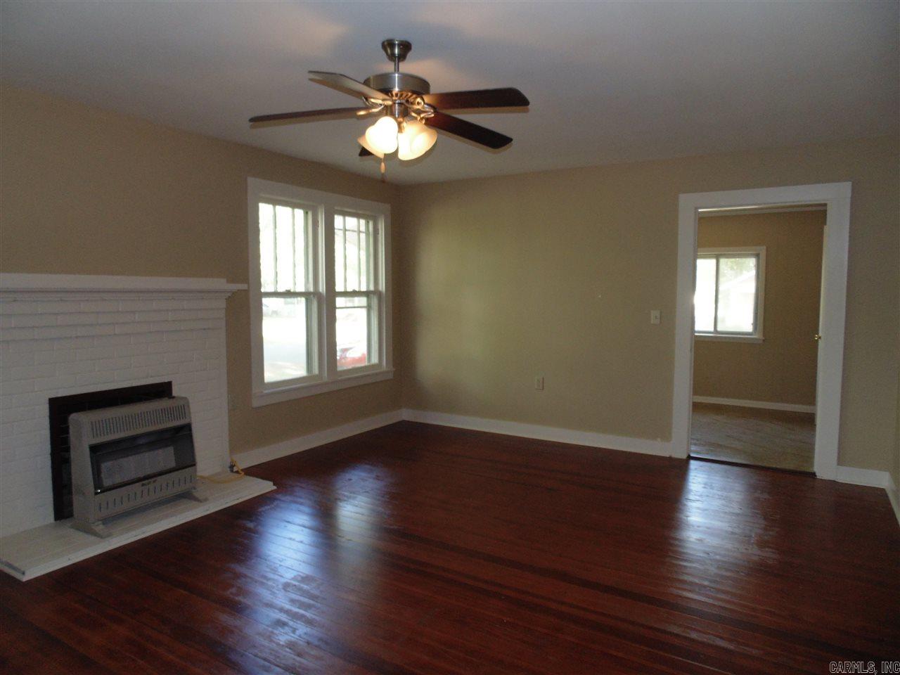 McHenry 2nd - Residential Income