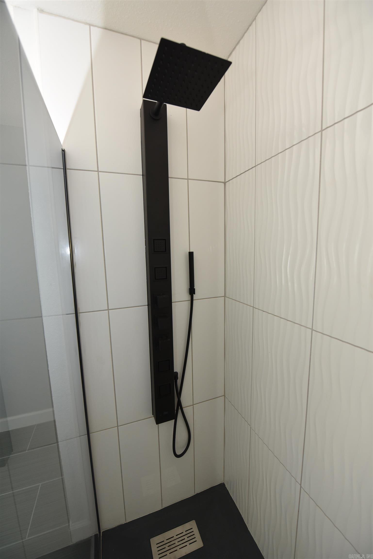 SUMMERHILL PLACE CONDOS - Residential