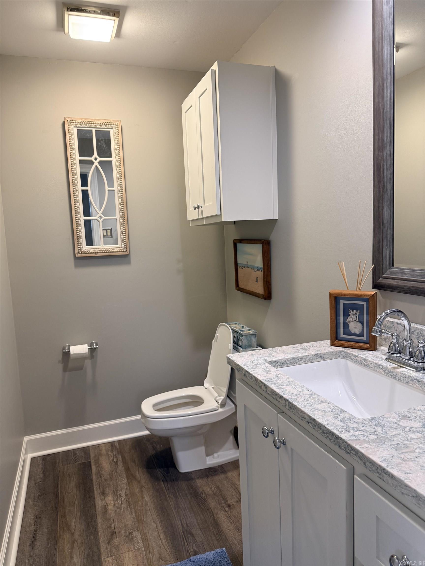 LONGLEA - Residential