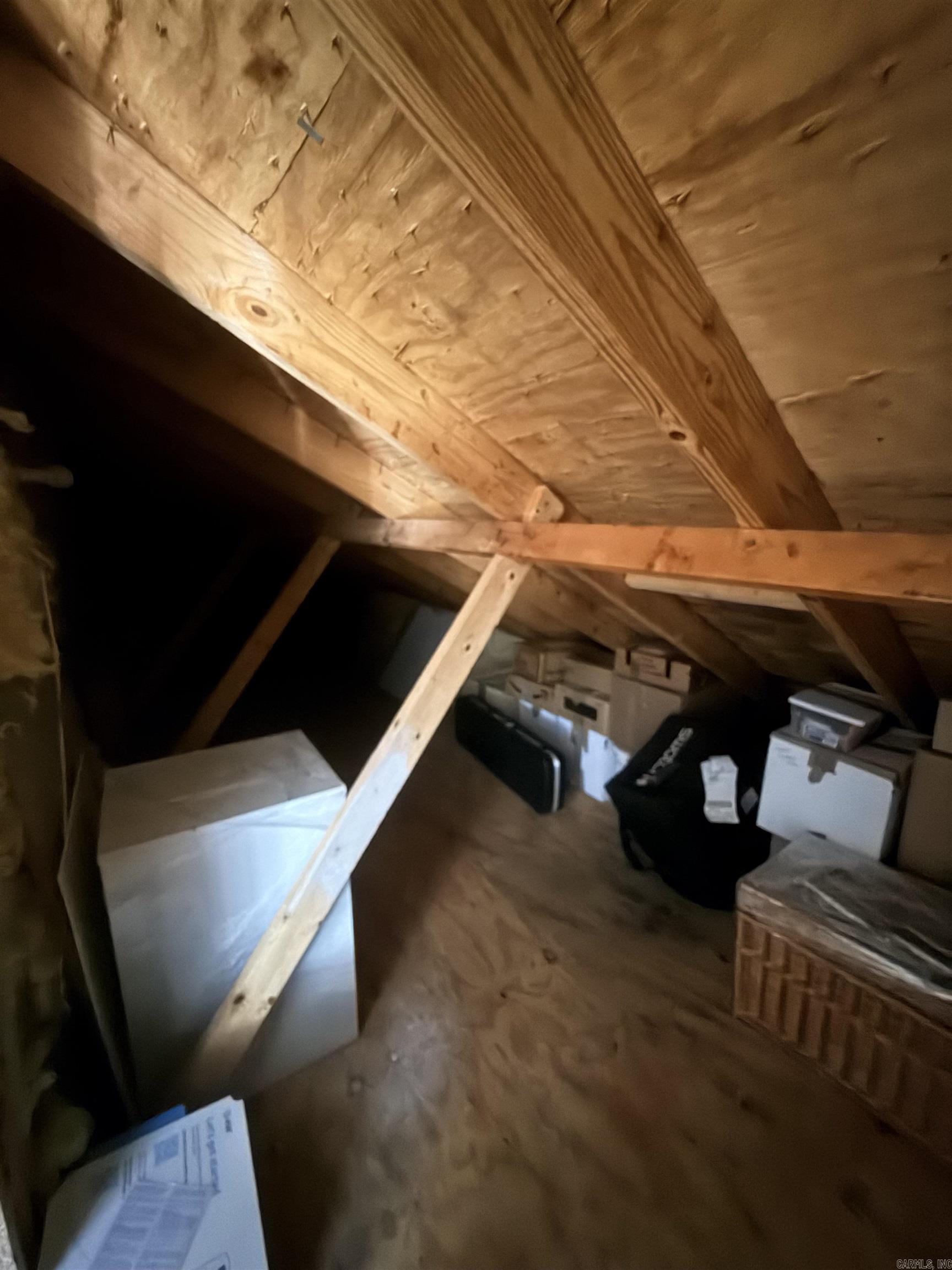 LONGLEA - Residential