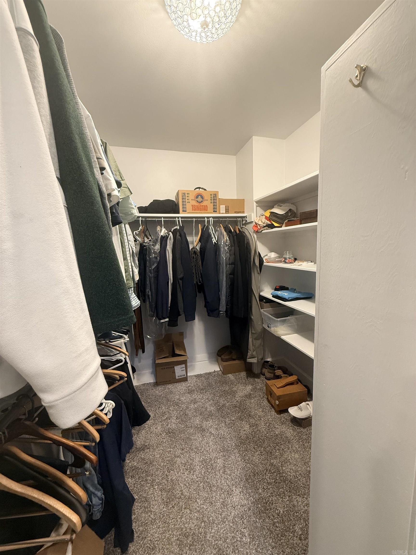 LONGLEA - Residential