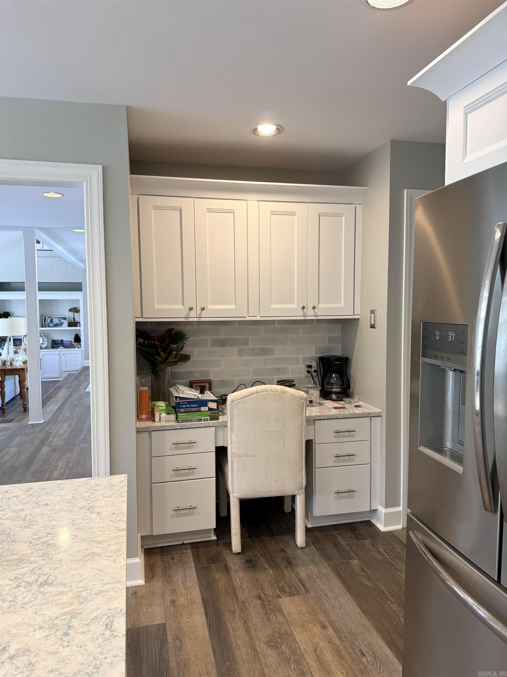 LONGLEA - Residential