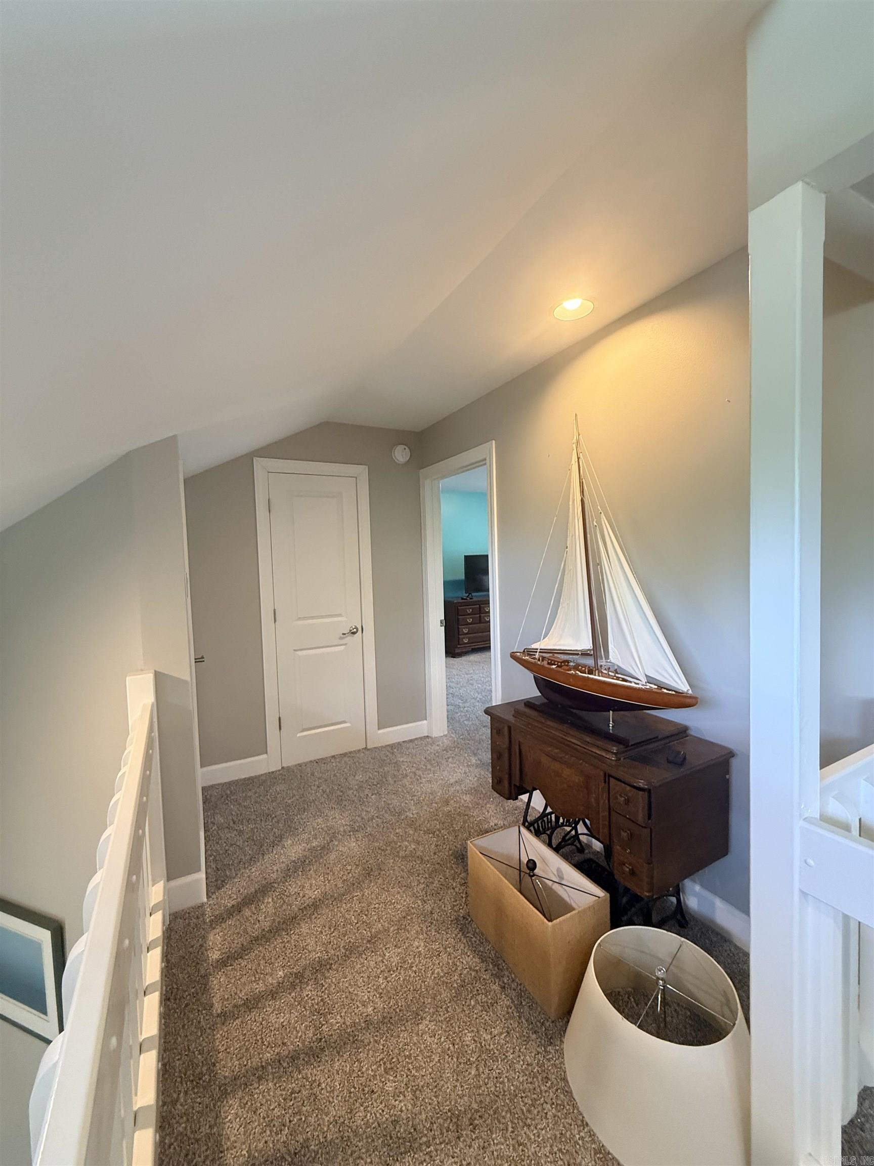 LONGLEA - Residential