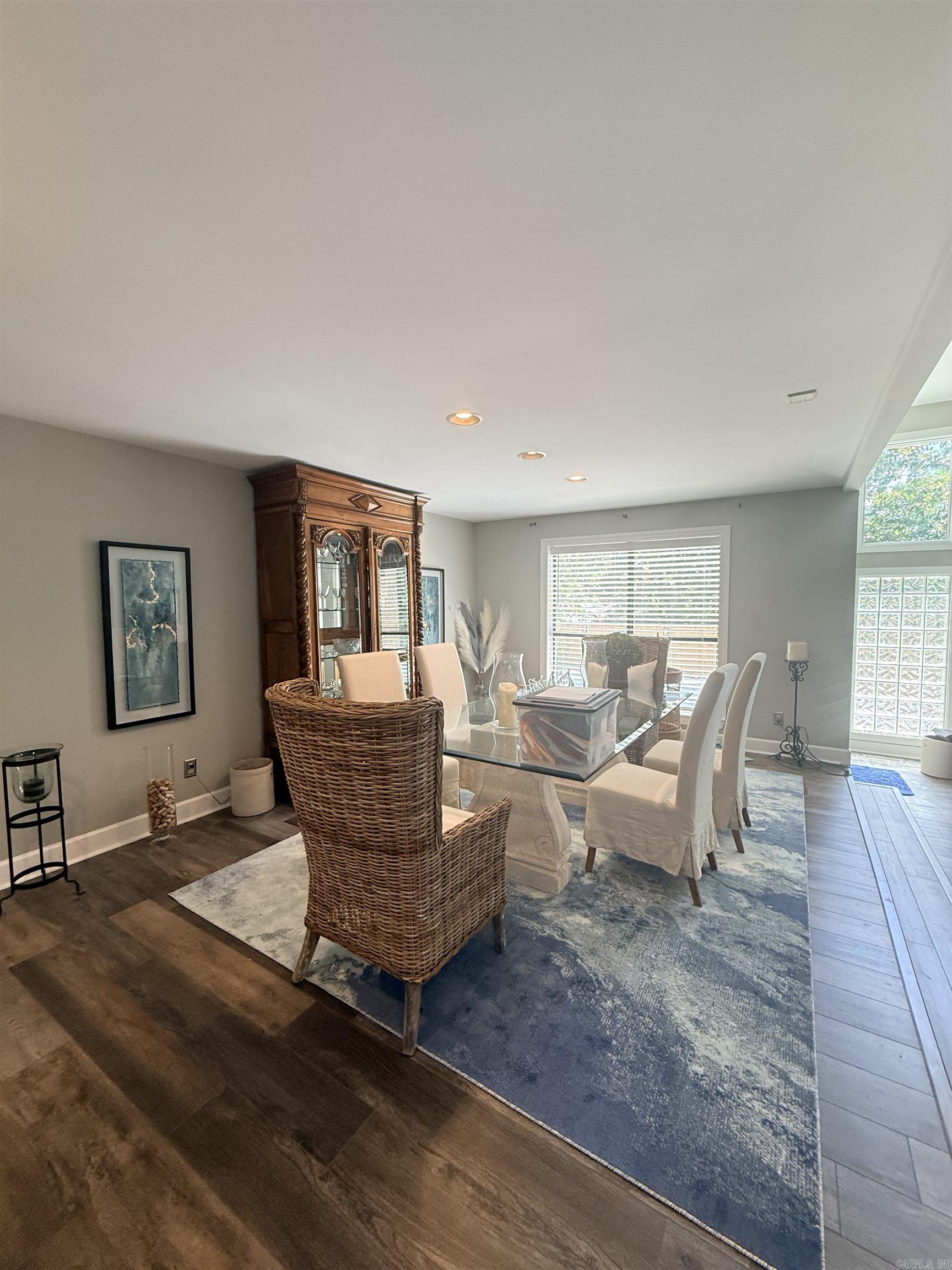 LONGLEA - Residential