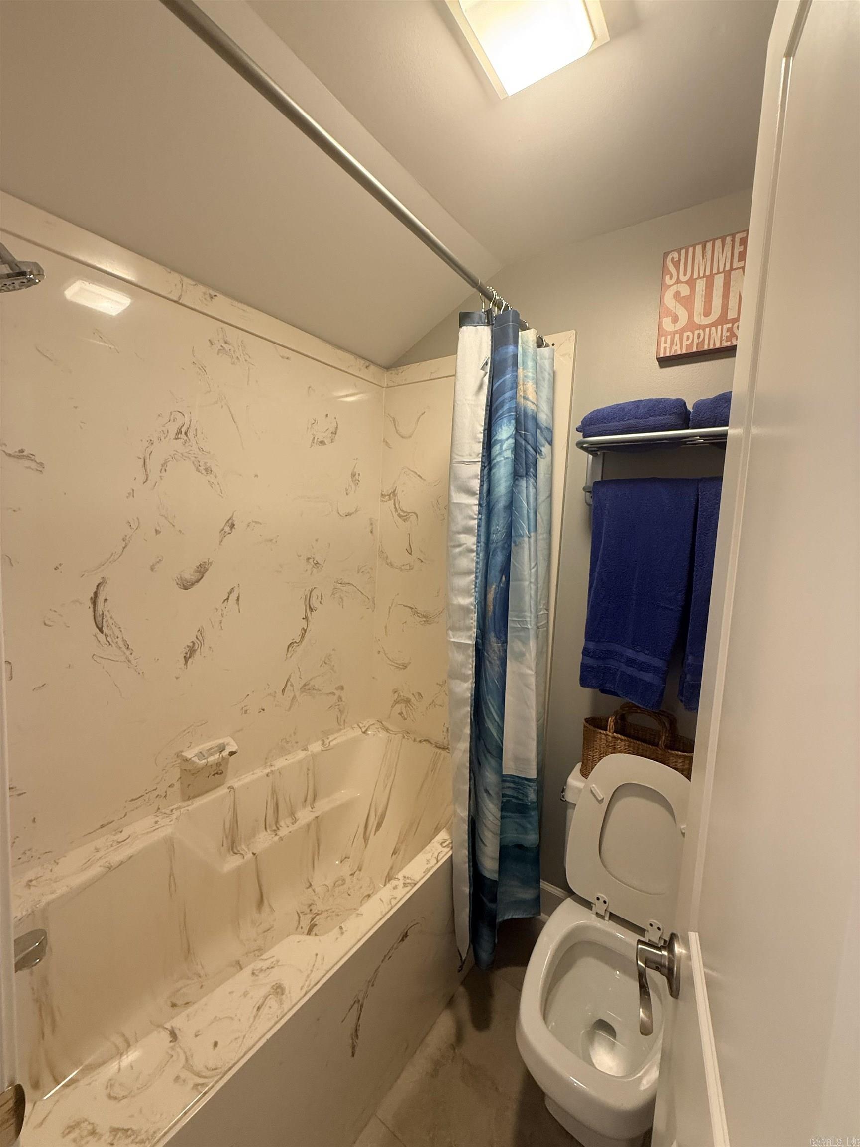 LONGLEA - Residential