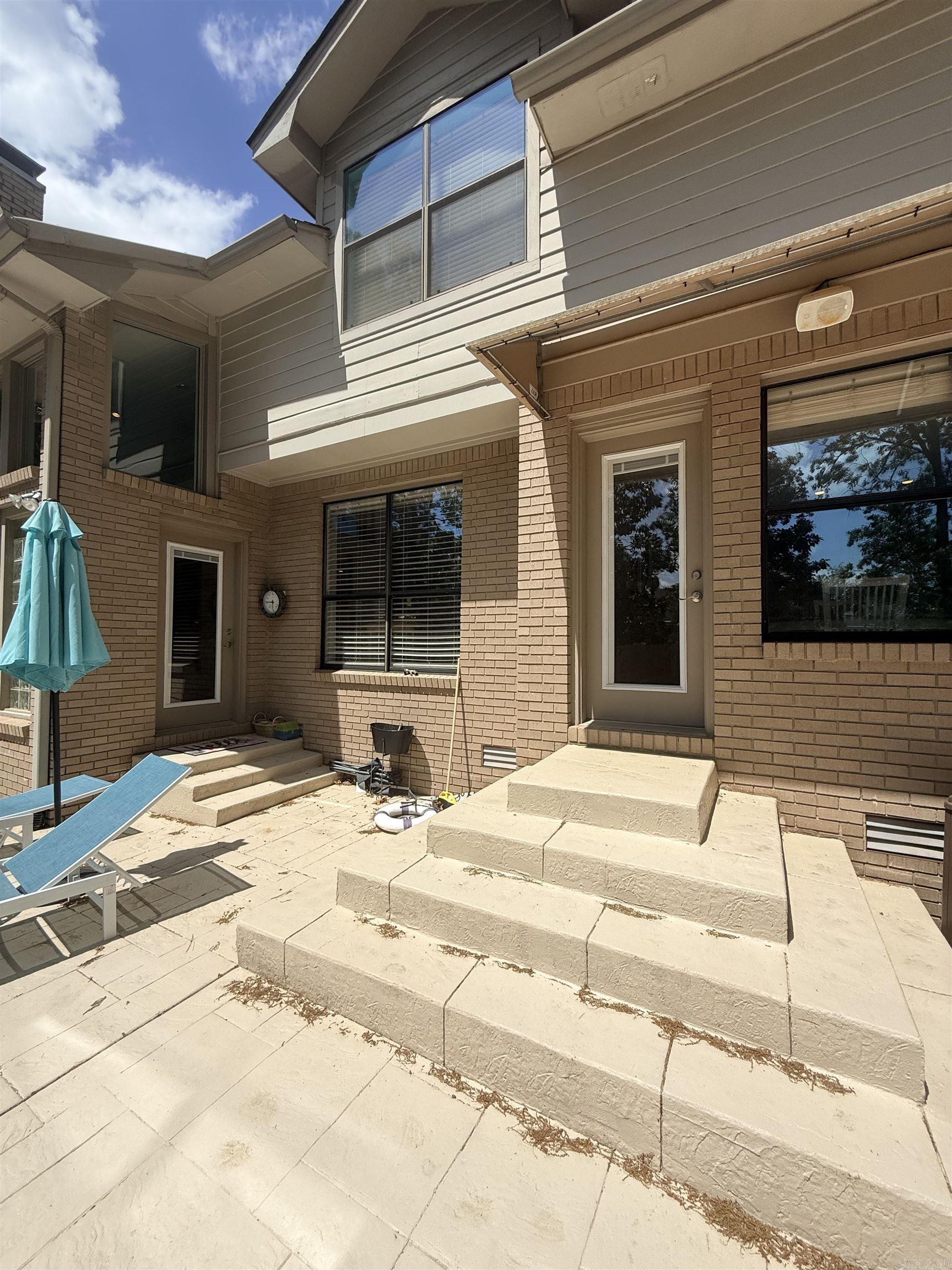 LONGLEA - Residential