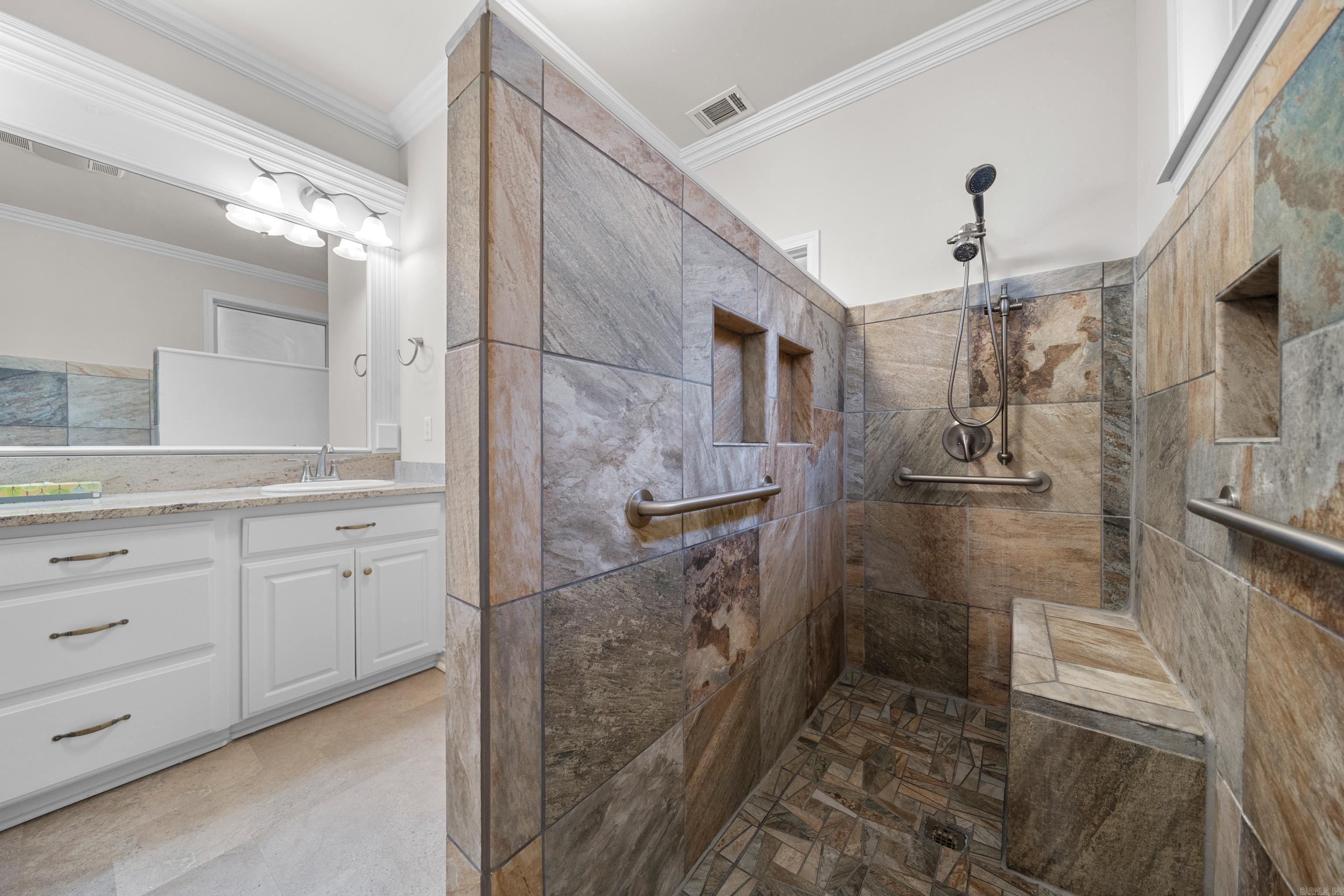 TOWNSQUARE - Residential