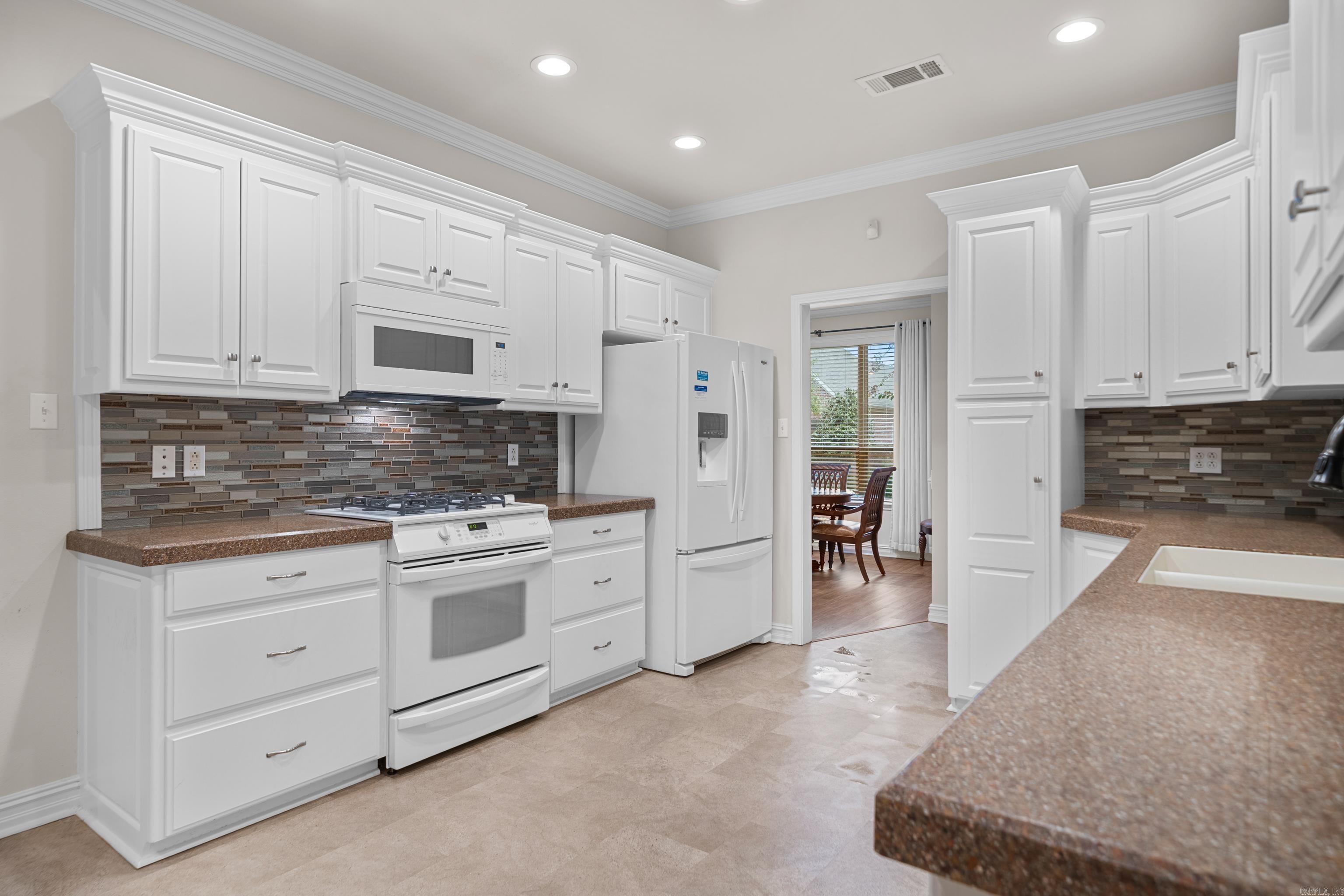 TOWNSQUARE - Residential