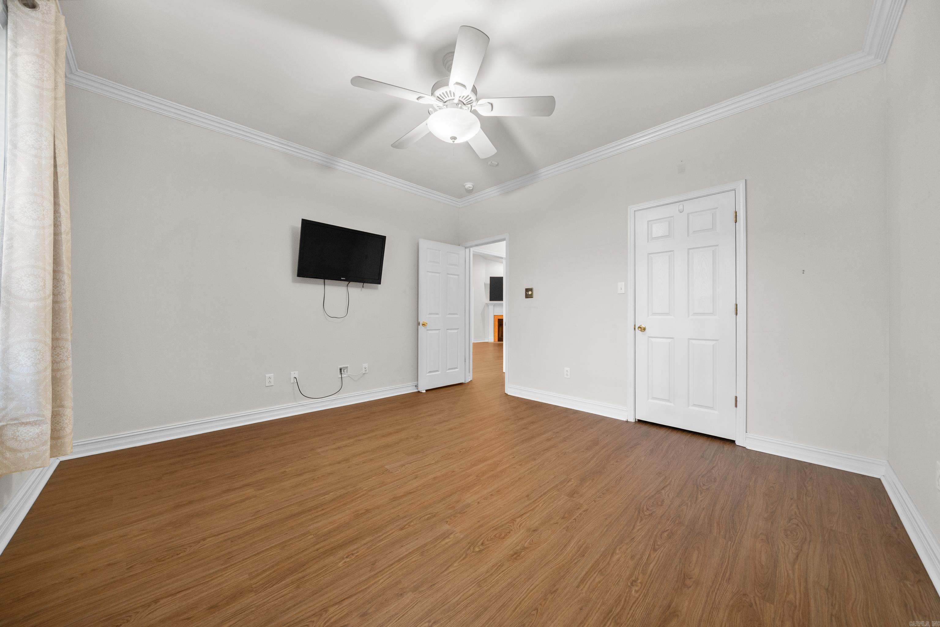 TOWNSQUARE - Residential