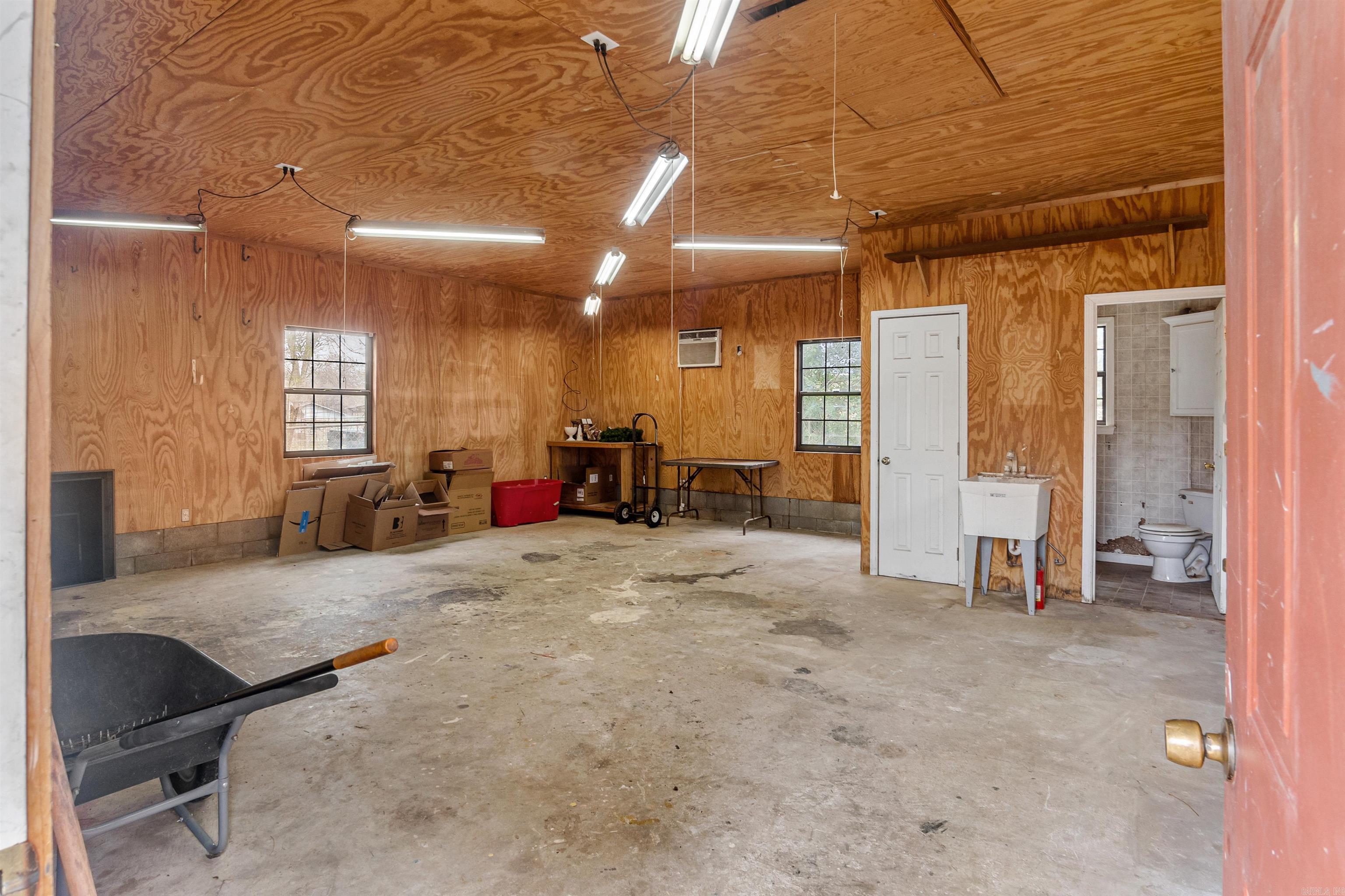 DEL-LEE ADD - Residential