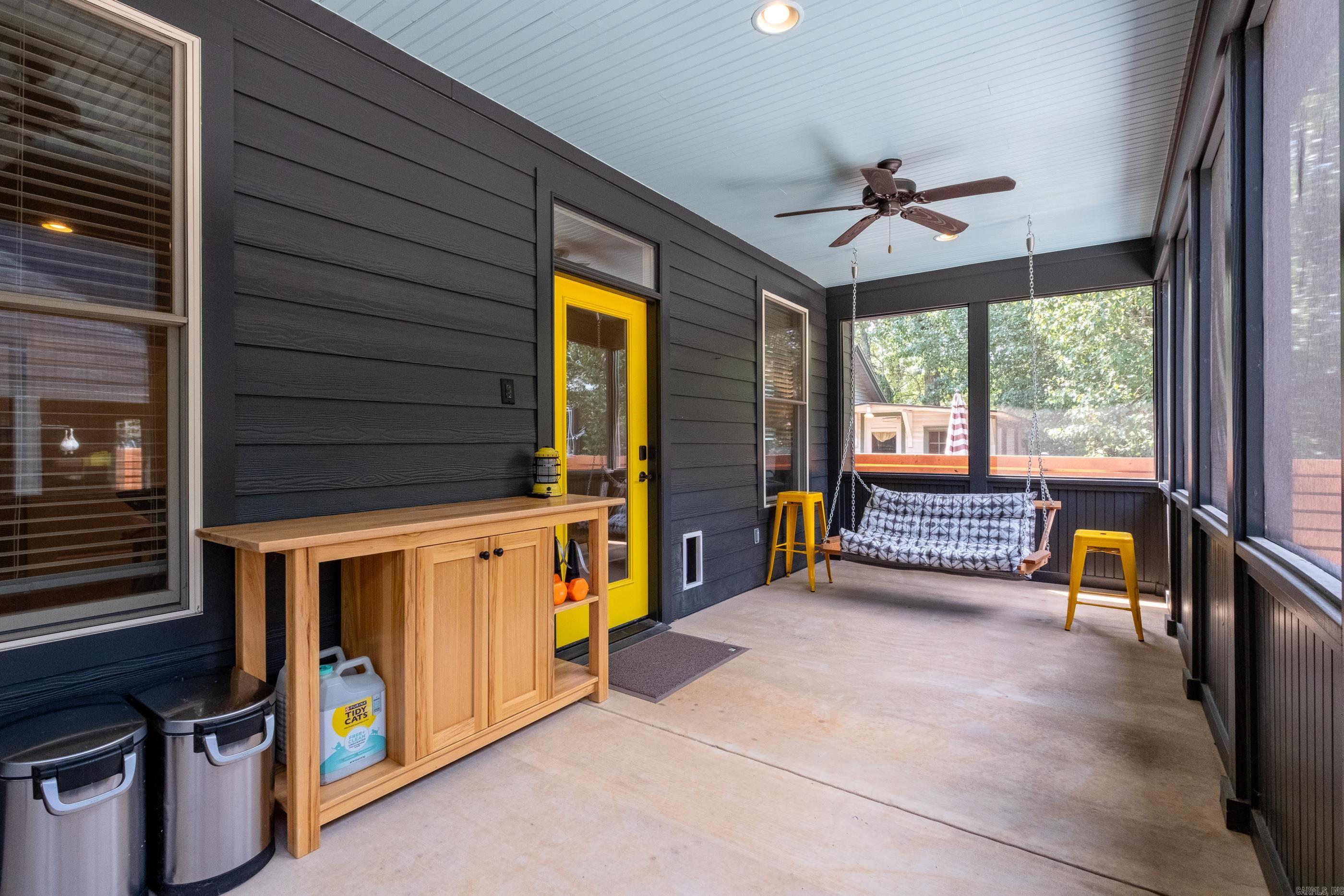 LINCOLN PARK - Residential