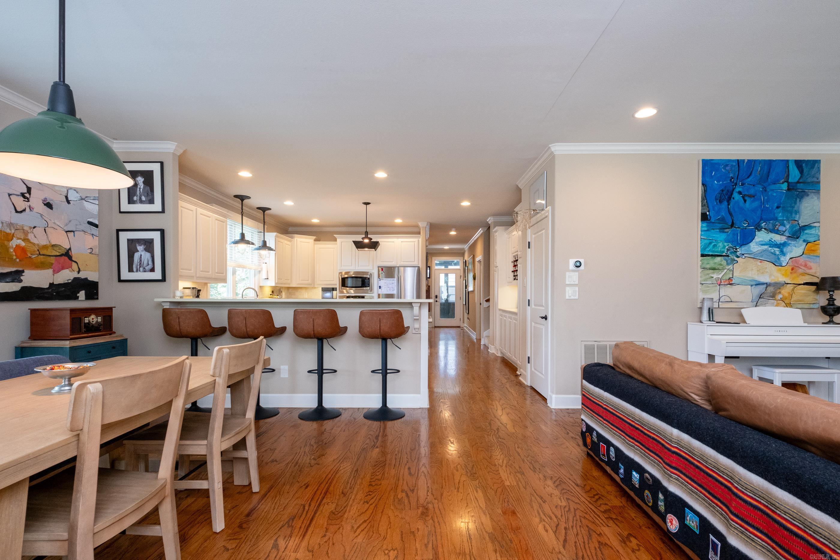 LINCOLN PARK - Residential