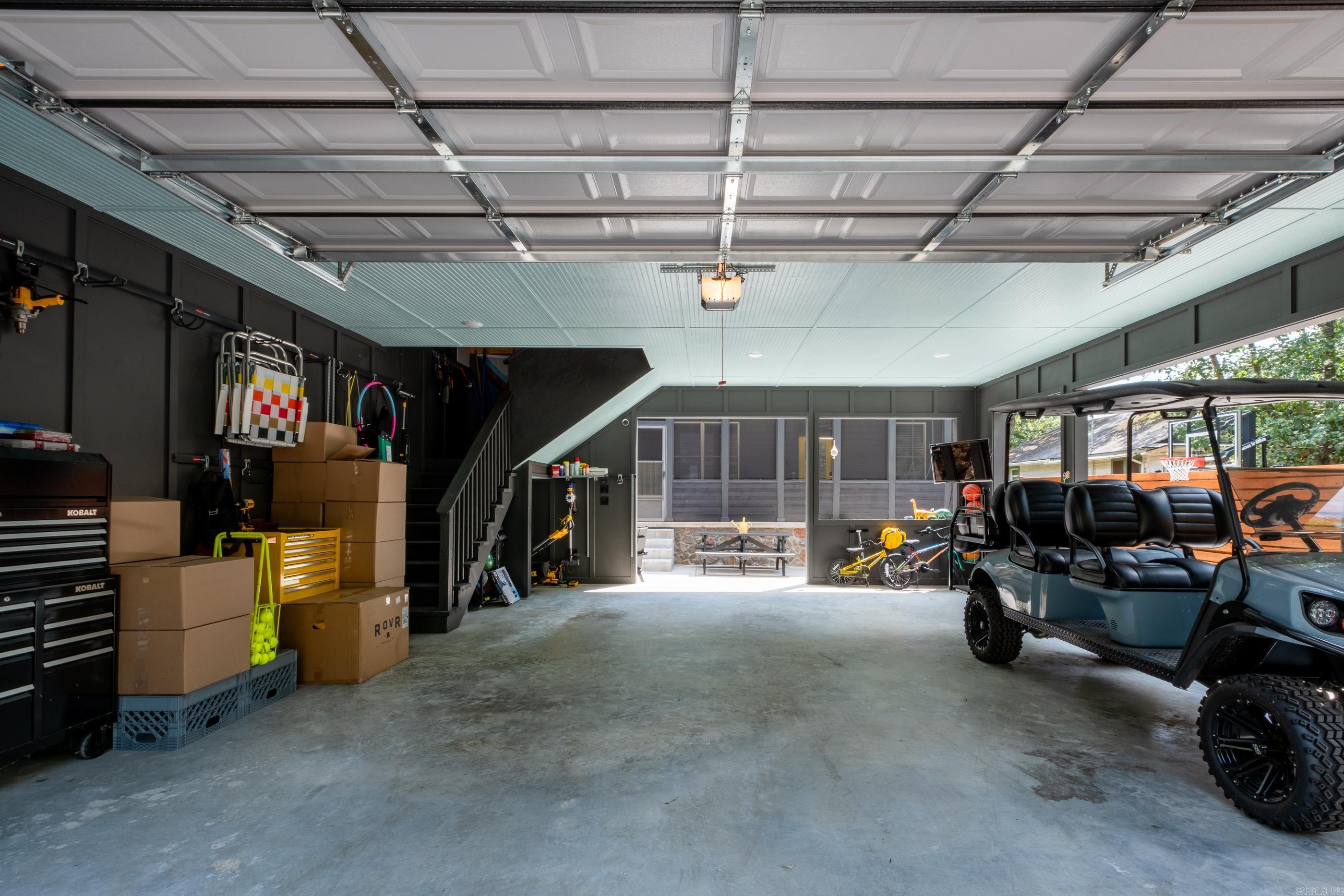 LINCOLN PARK - Residential