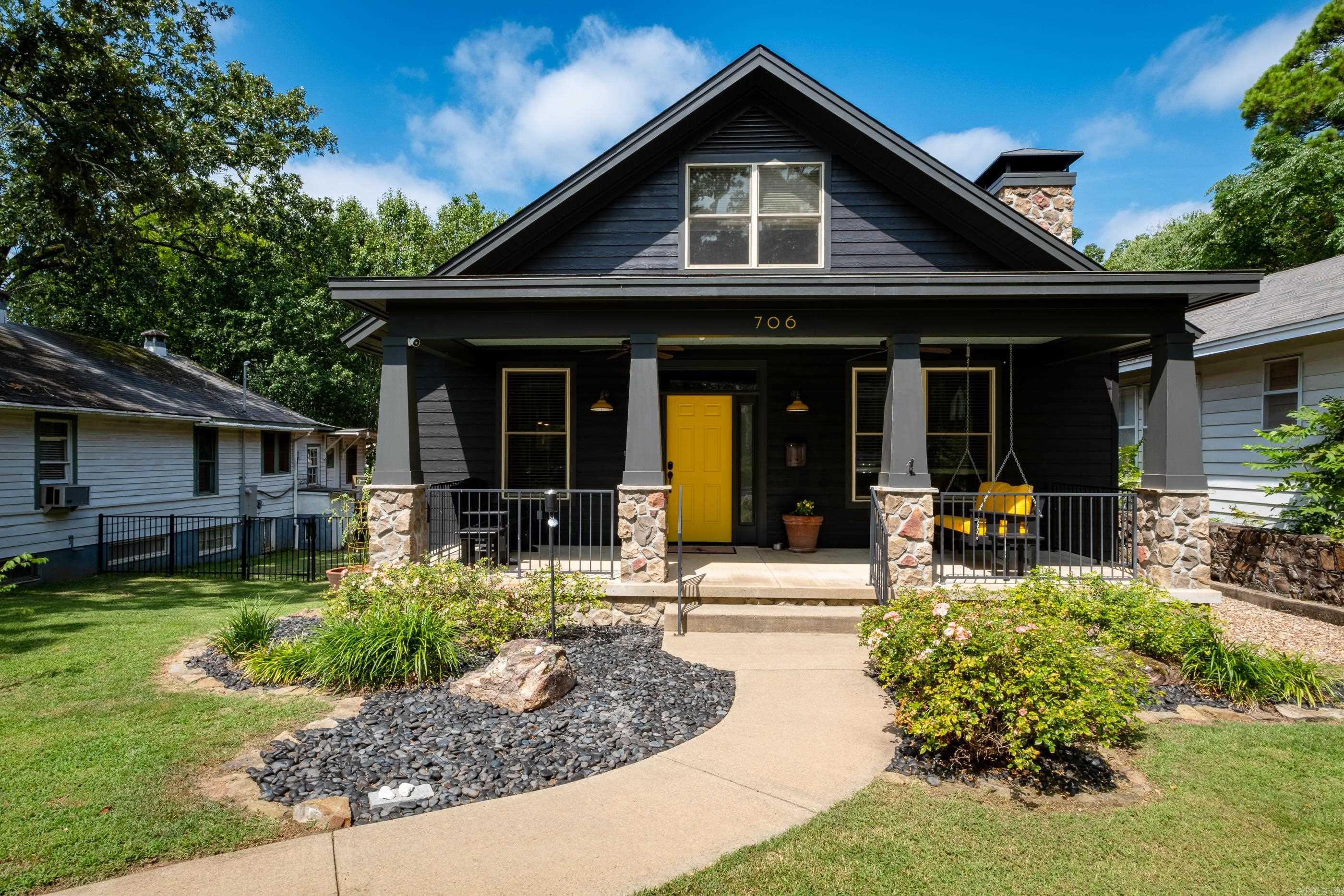 LINCOLN PARK - Residential