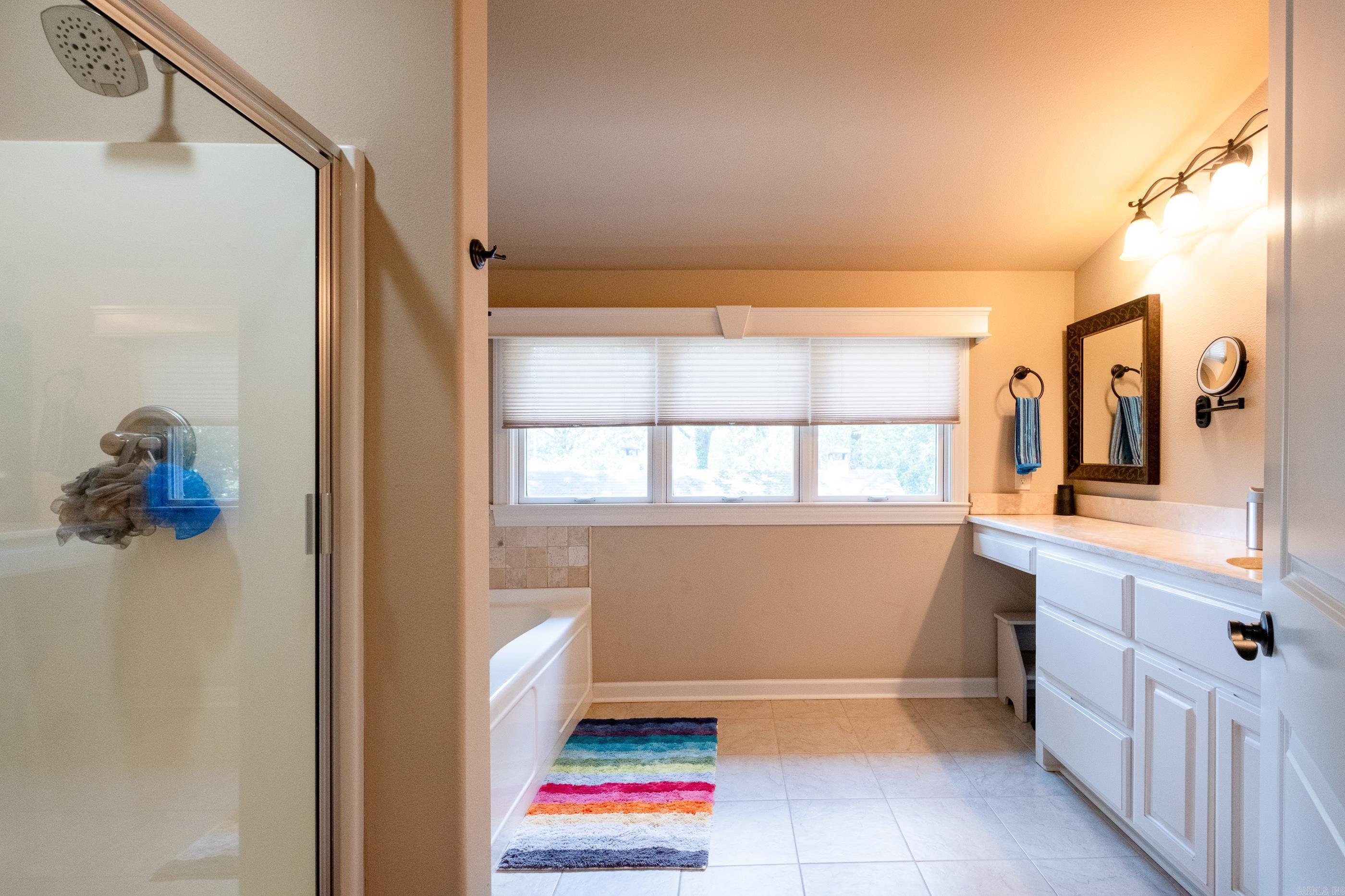 LINCOLN PARK - Residential