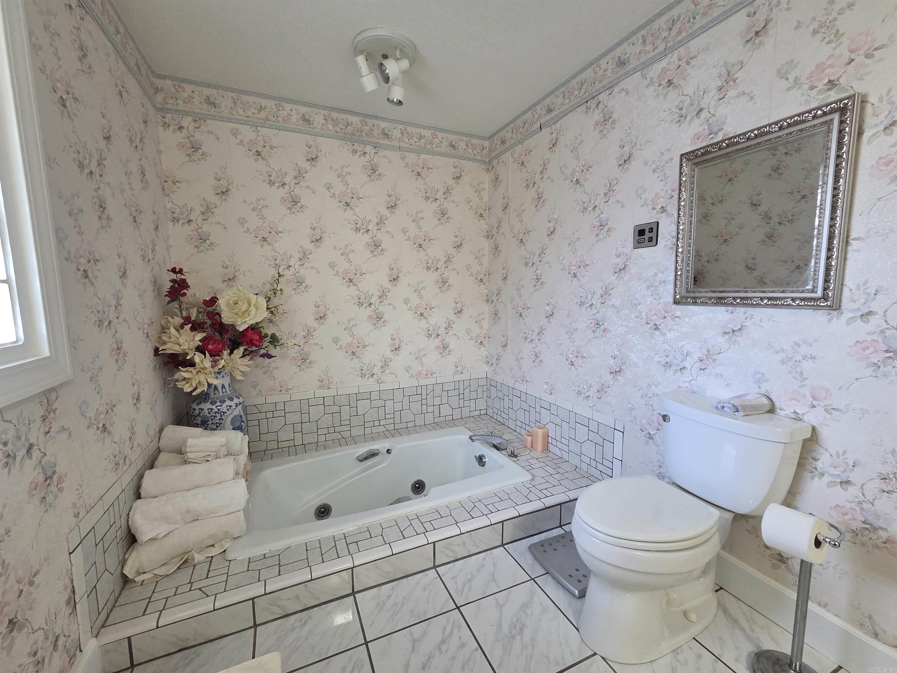 BALD KNOB OUTLOTS - Residential