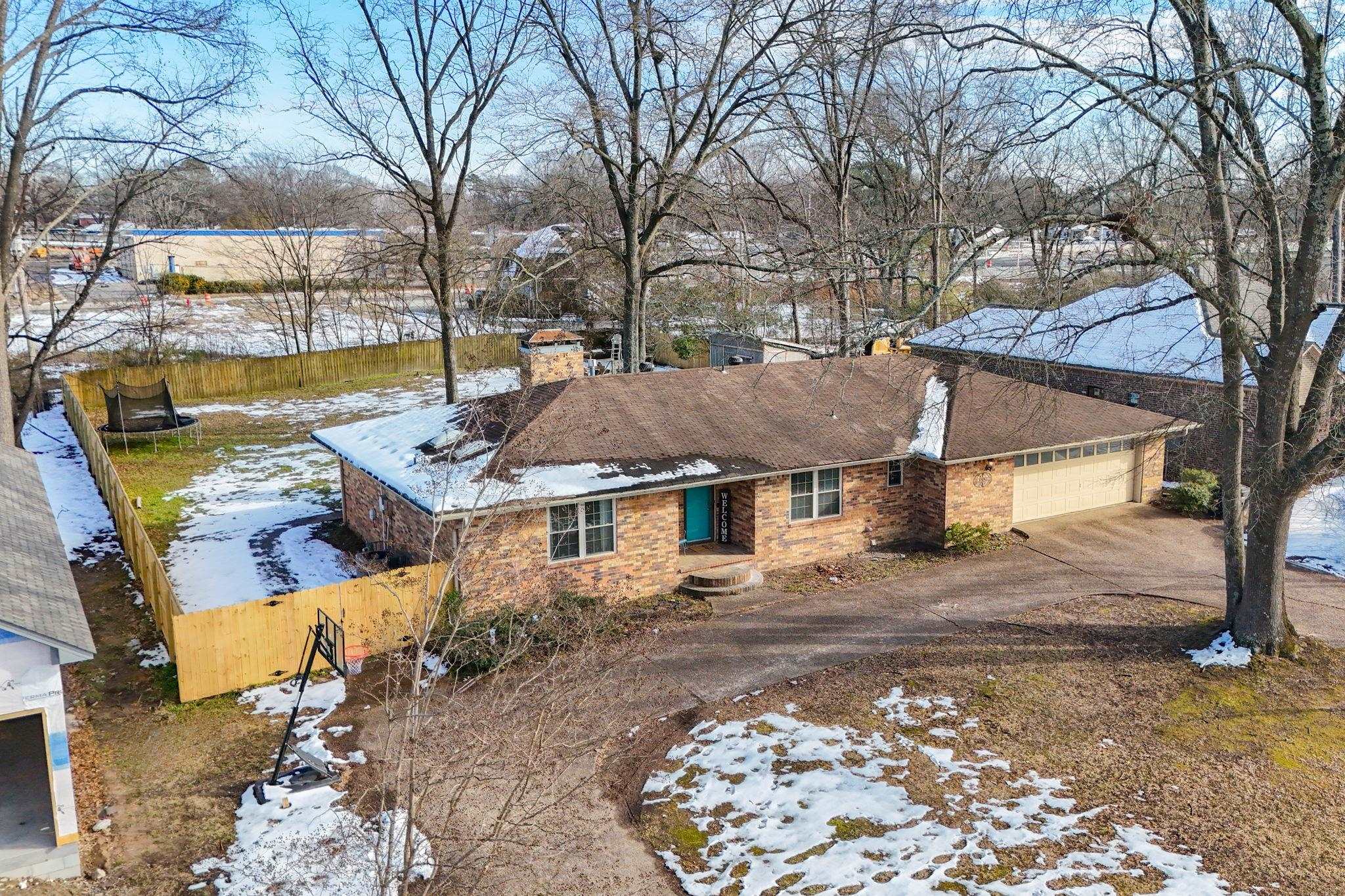 BROWN ADD TO JACK - Residential