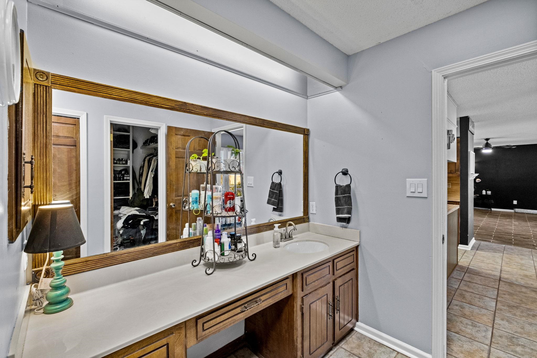 BROWN ADD TO JACK - Residential