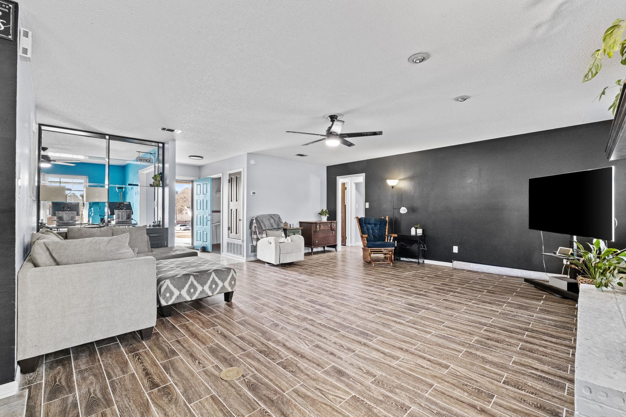 BROWN ADD TO JACK - Residential