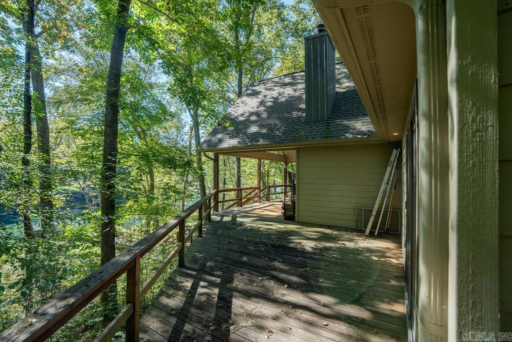 RIVER CREST - Residential